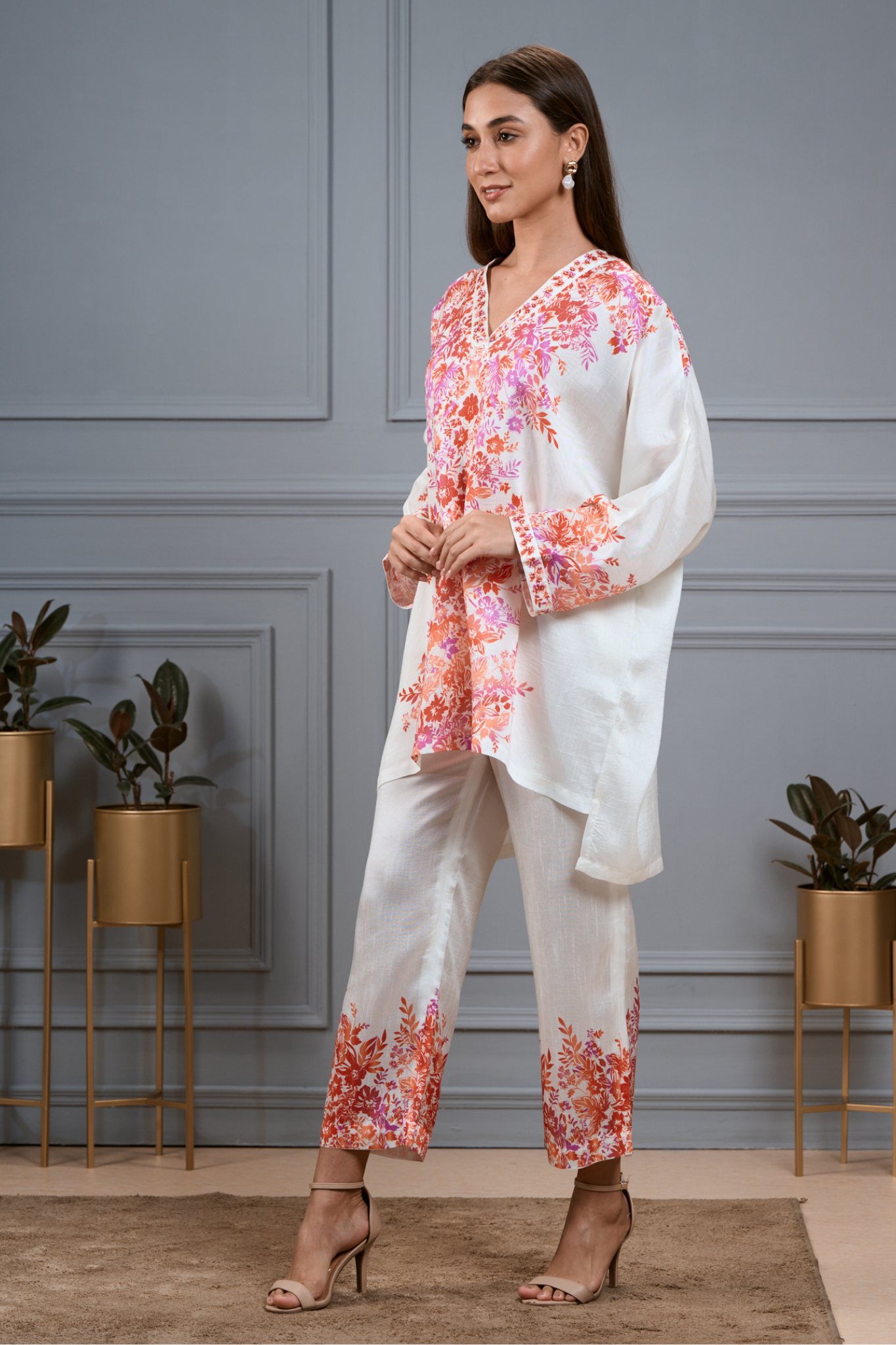 Silk Linen Floral Kaftan Co-ord Set with Embroidered Highlights – Women's Coords & Shirts – Image 6 | Taroob