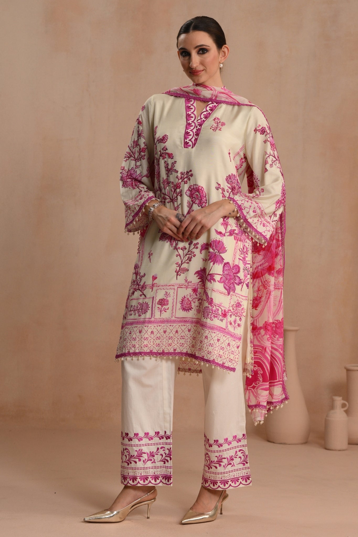 Fuchsia Pink Gulposh EmrboideredKurta Set Taroob