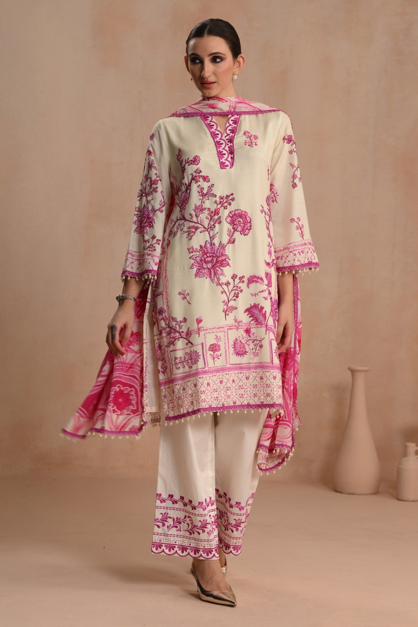 Fuchsia Pink Gulposh EmrboideredKurta Set Taroob