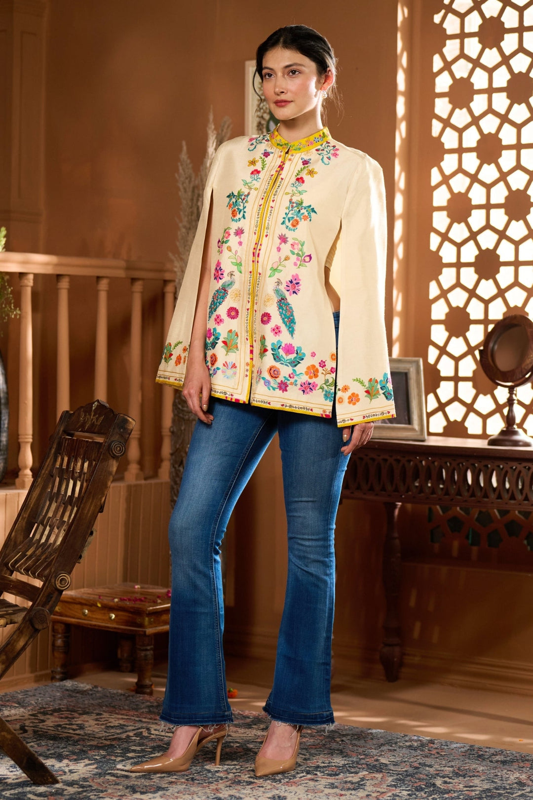 Taroob Dancing Feathers Kalamkari Cape