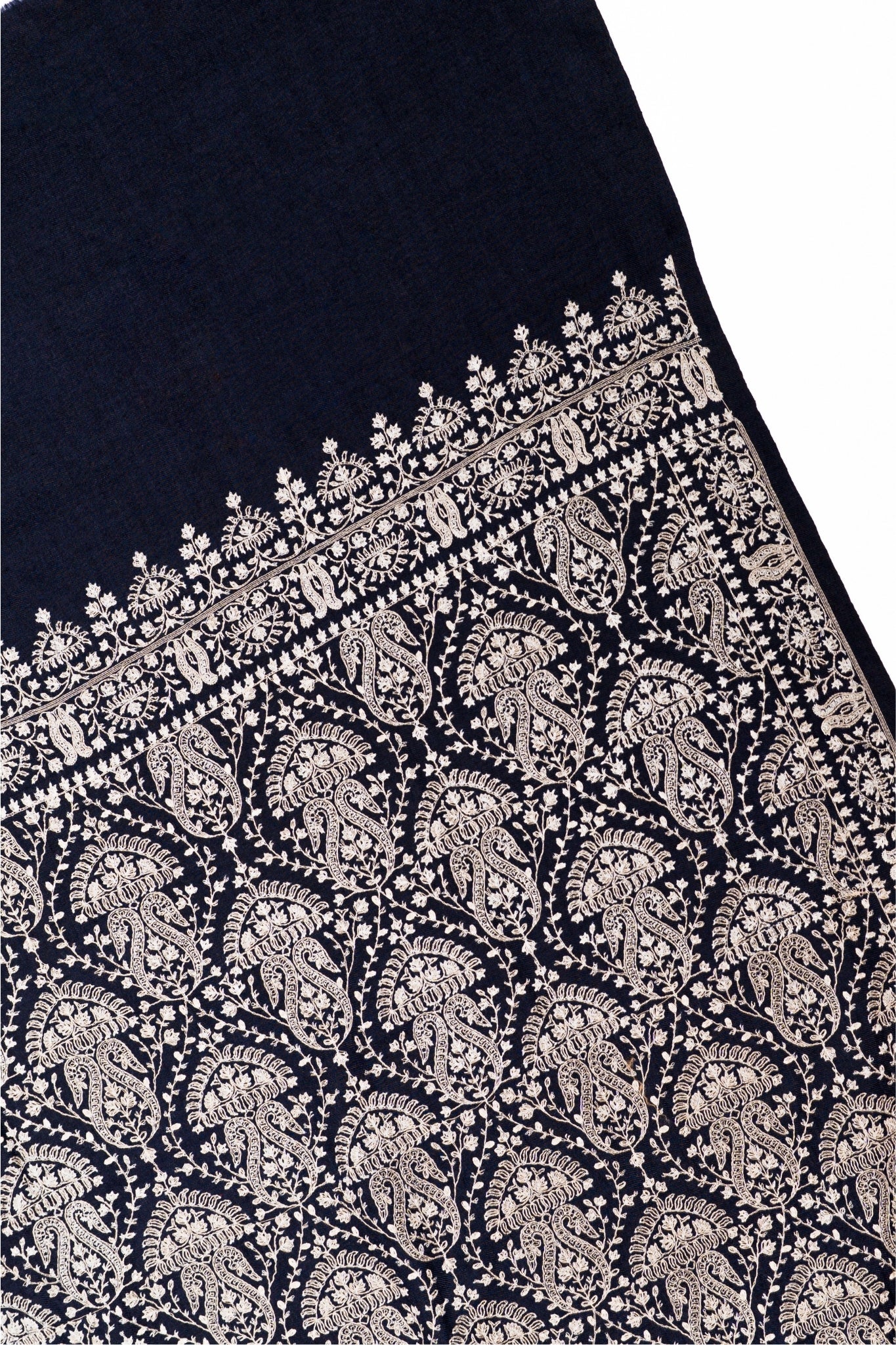 Taroob Kashmiri Sozni Fine Wool Stole