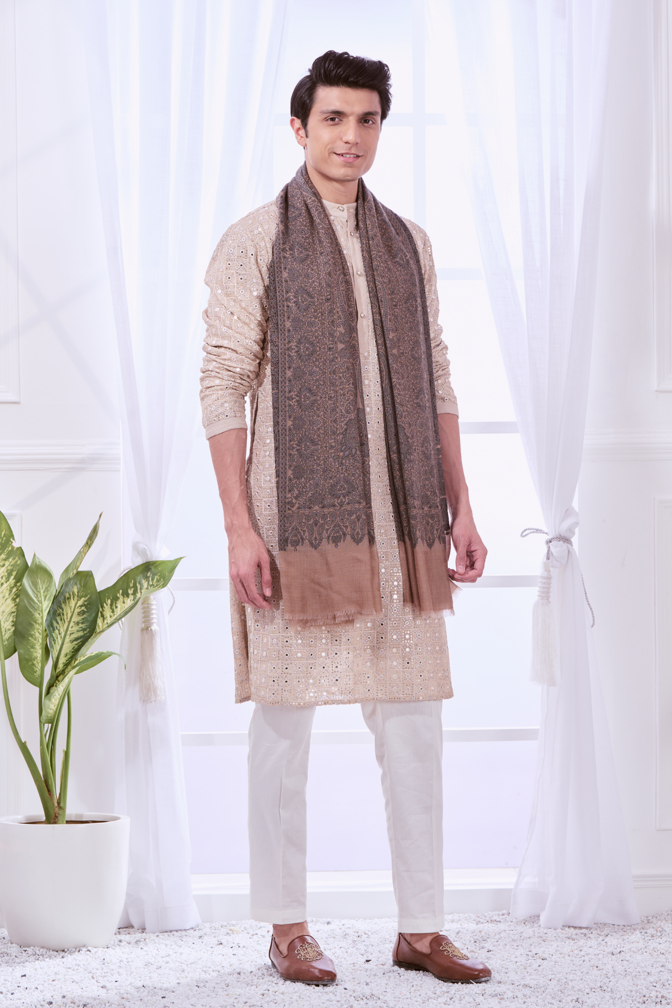 Taroob Men's Fine Wool Kaani Scarf