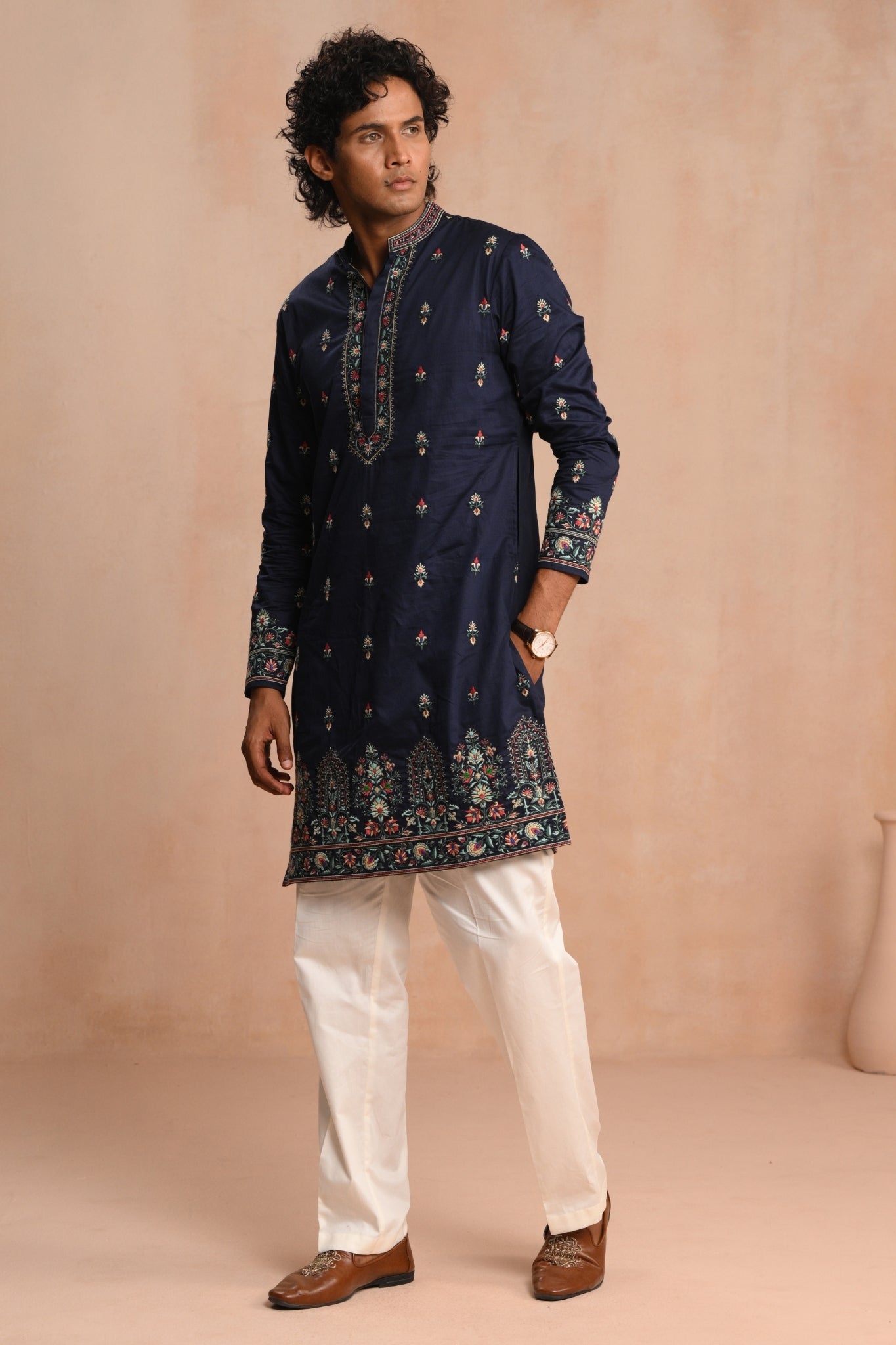 Navy Classic Sozni Embroidered Kurta Pajama Set