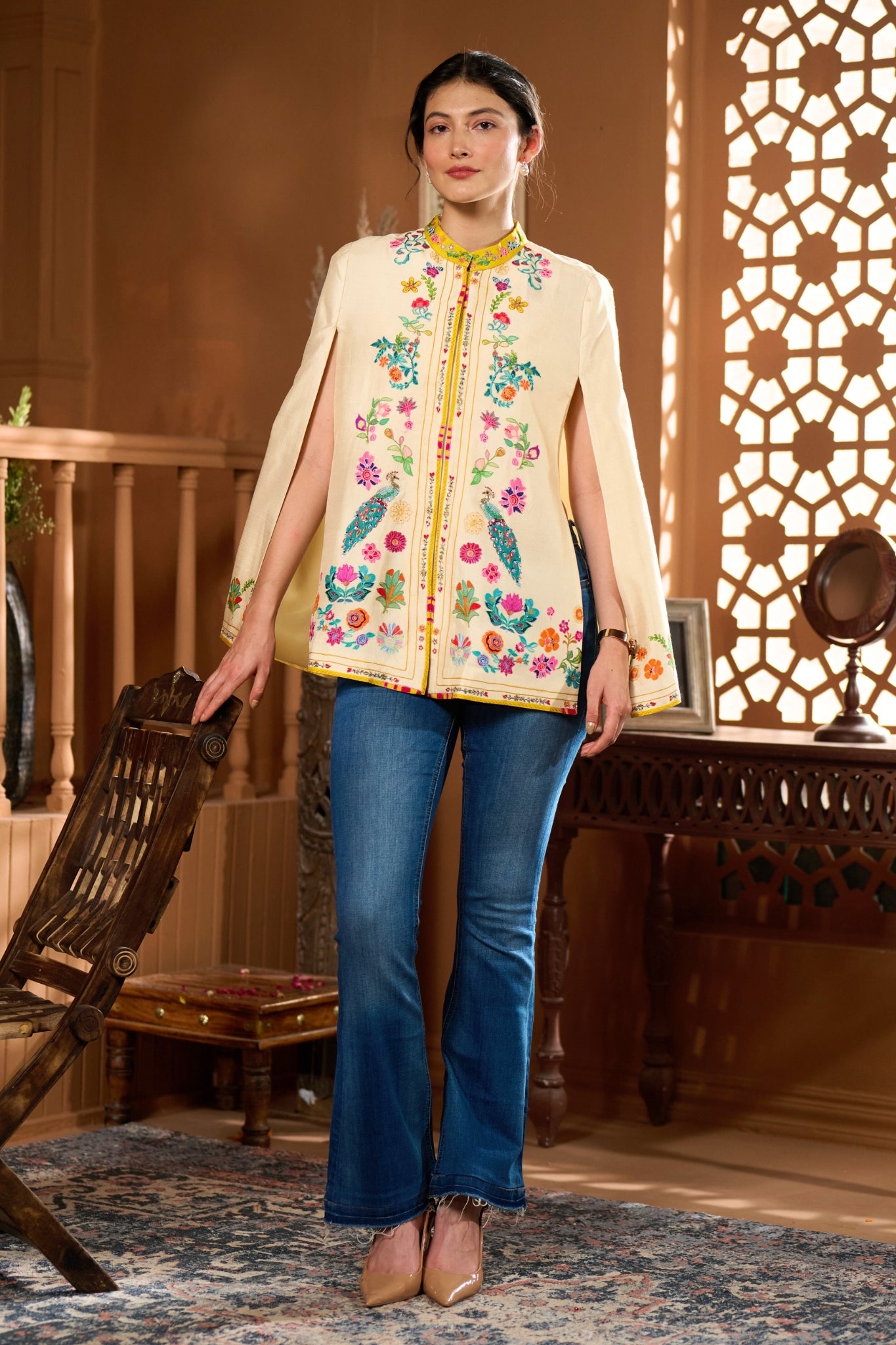 Taroob Dancing Feathers Kalamkari Cape