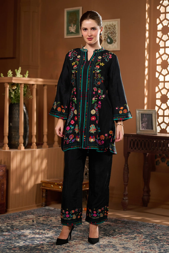 Taroob Dancing Feathers Embroidered Co-ord Set