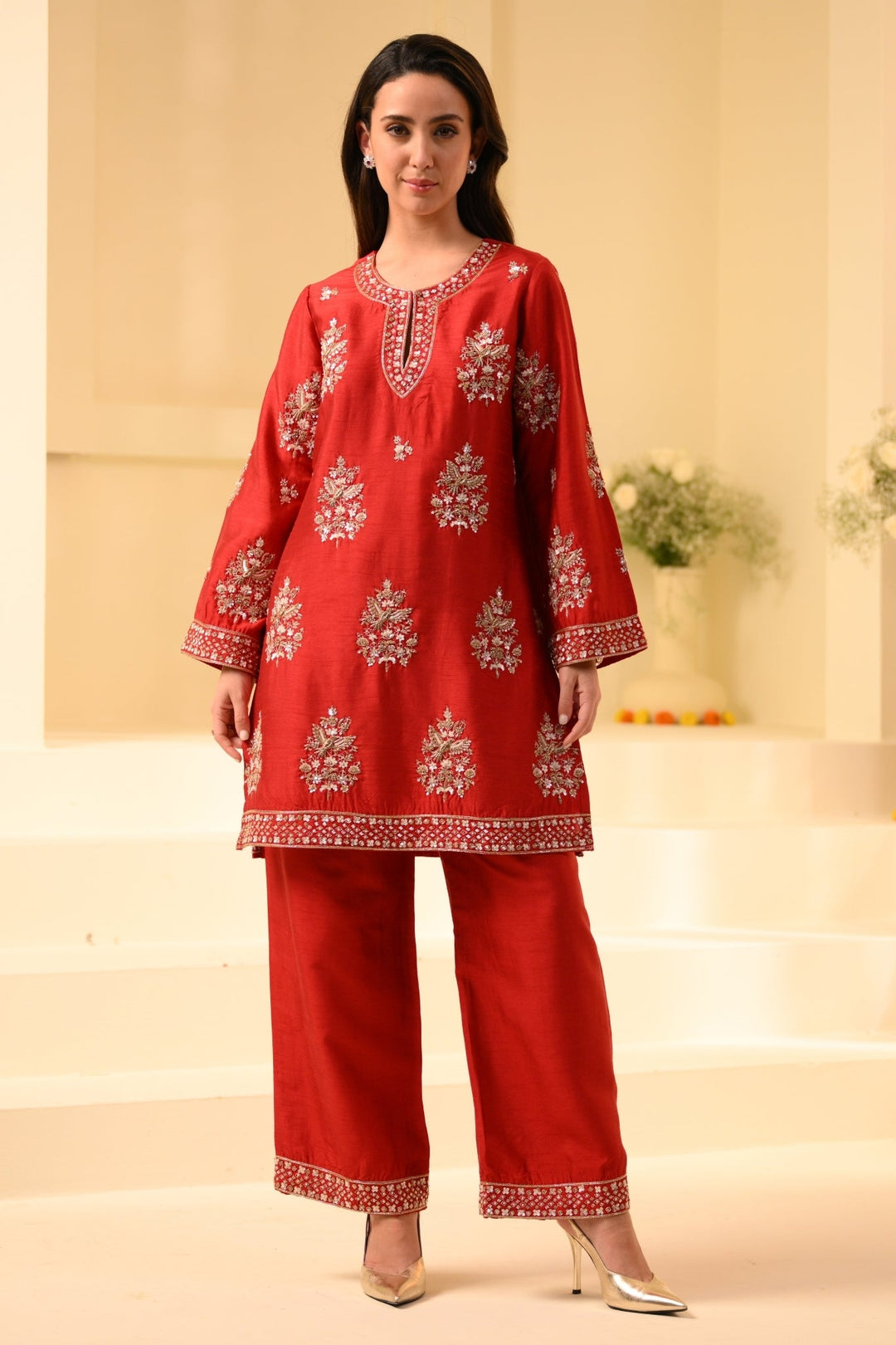 Taroob Royal Zarodzi Hand Embellished Kurta Set