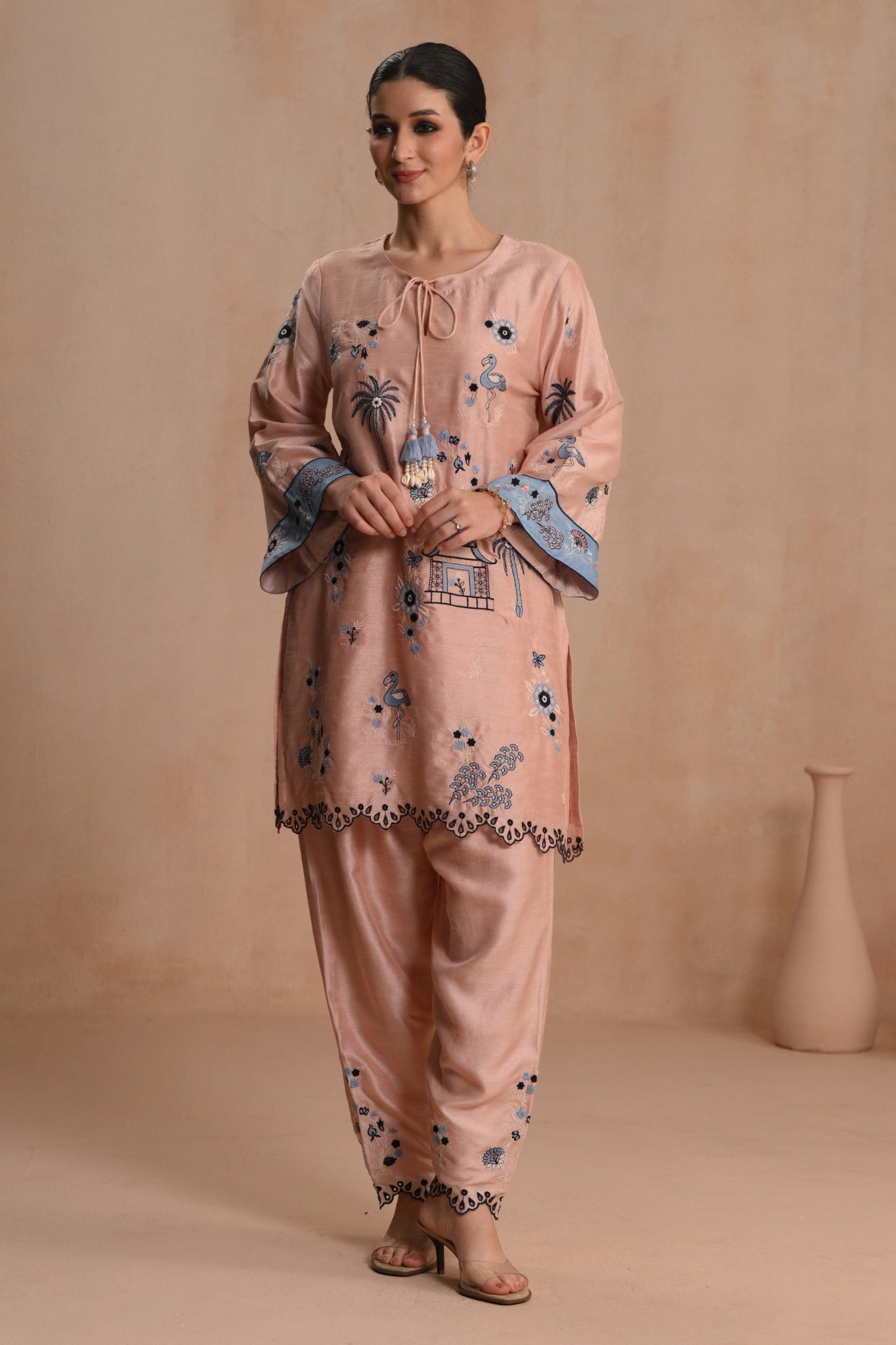 Pink Gulrukh Embroidered Kurta Set Tarob