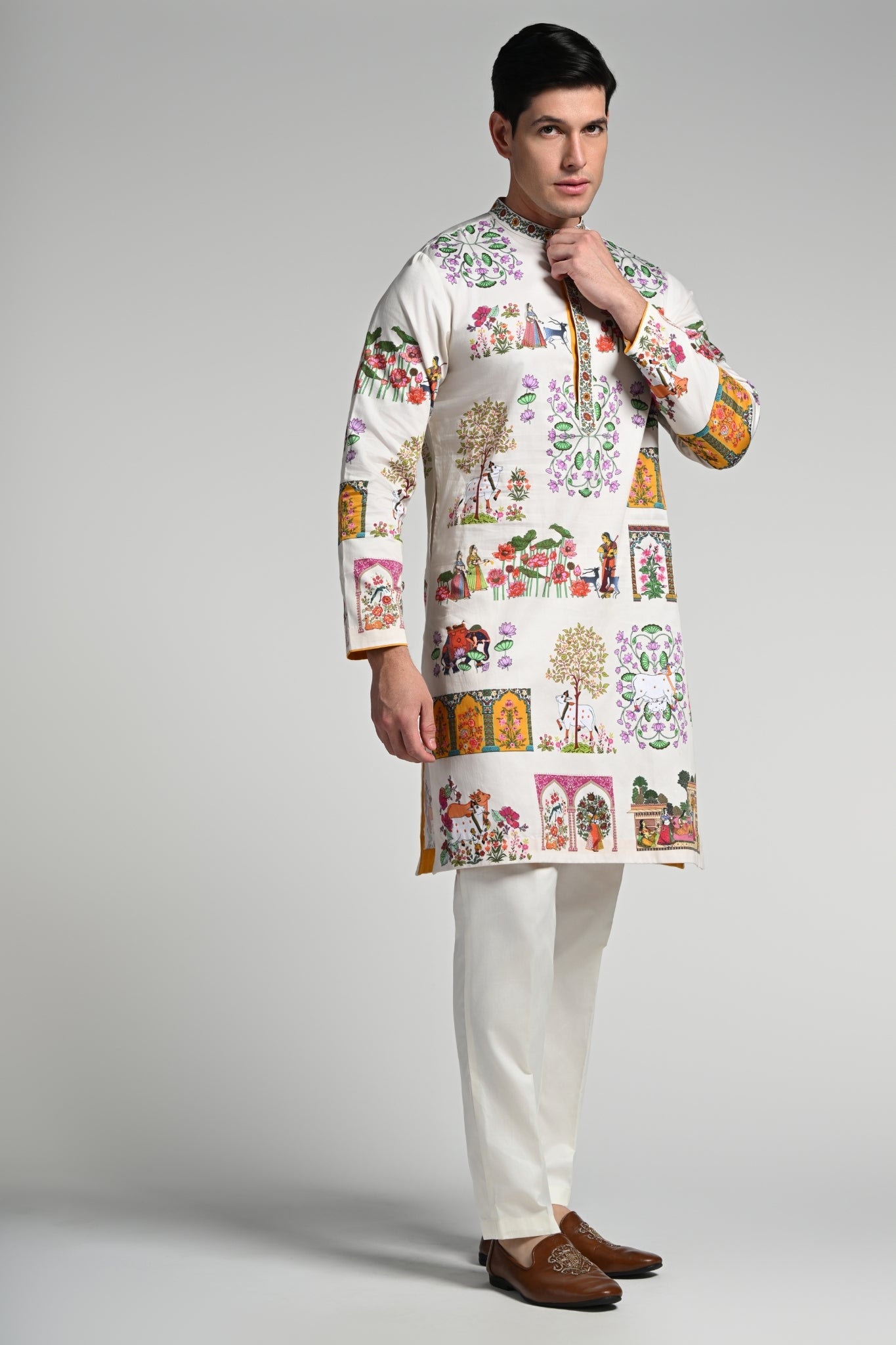 Printed Pichwai Art Kurta Pajama Set – Men's – View 8 | Taroob