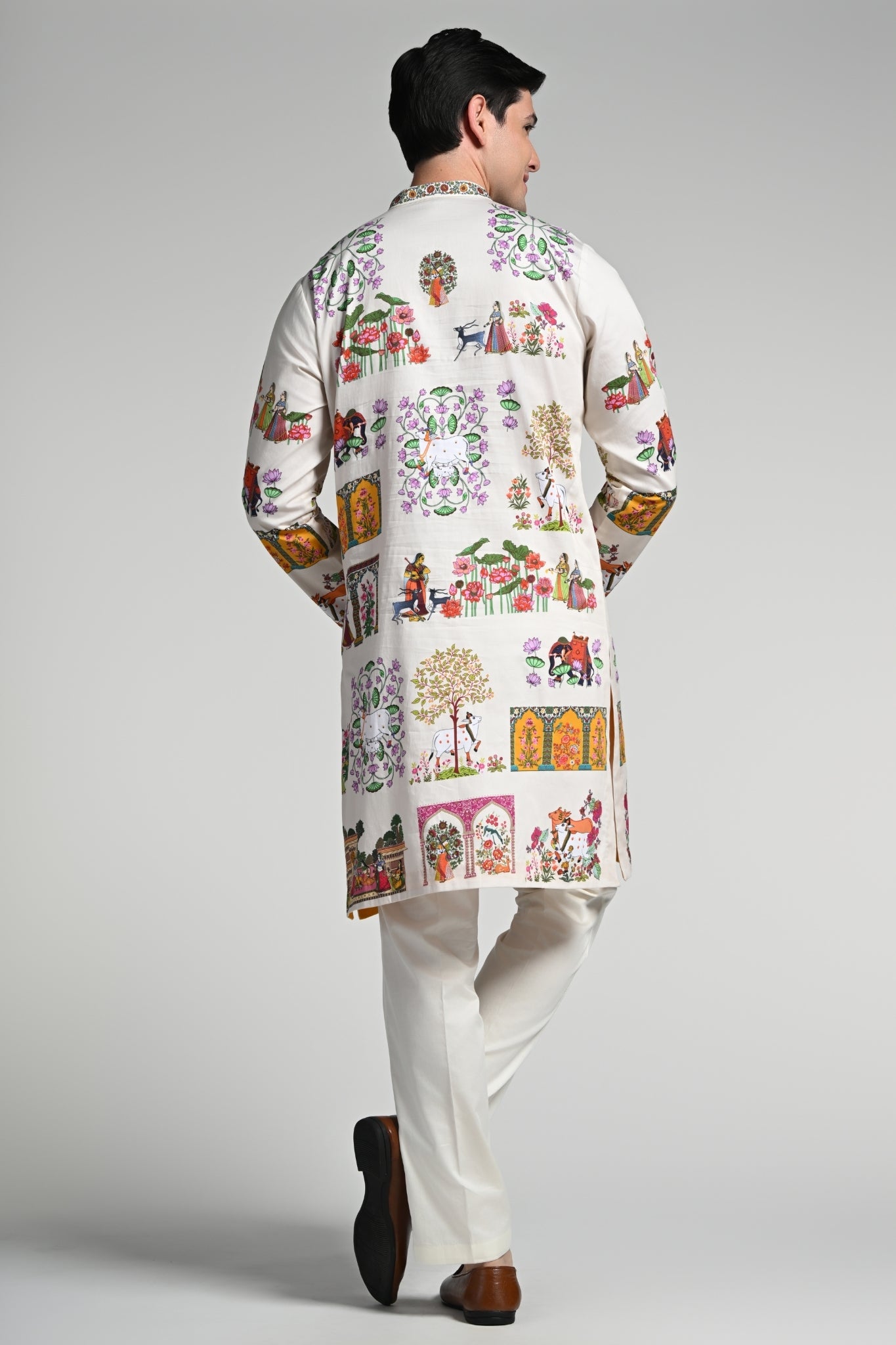 Printed Pichwai Art Kurta Pajama Set – Men's – Alternate view | Taroob
