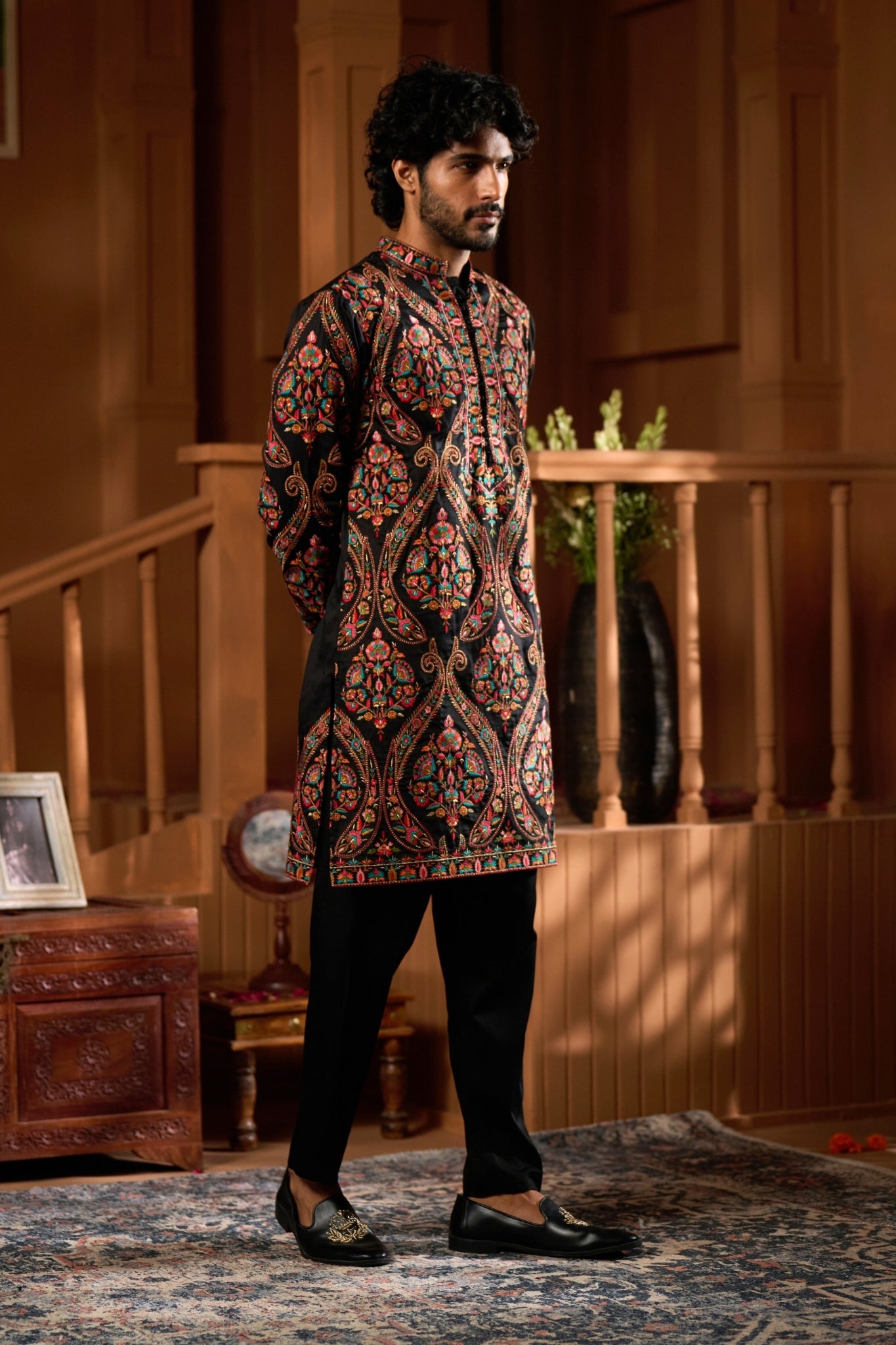 Taroob Shaam-e-Sozni Embroidered Kurta Set