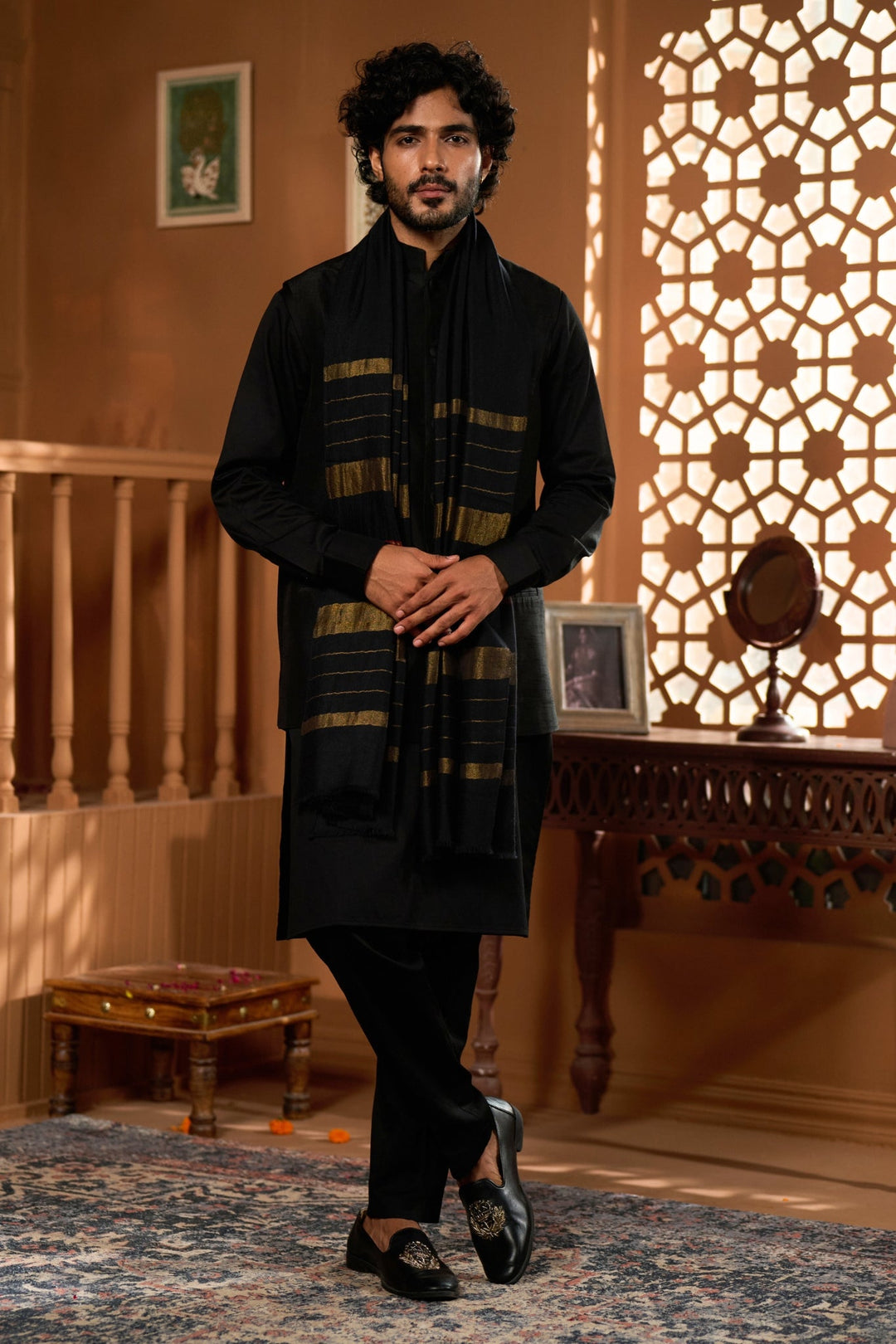 Taroob Pure Pashmina Zari Stole