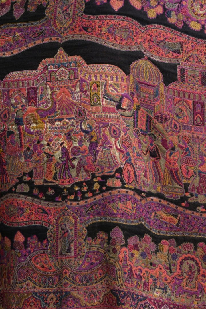 Taroob Mughal Baraat Resham Reversibale Shawl