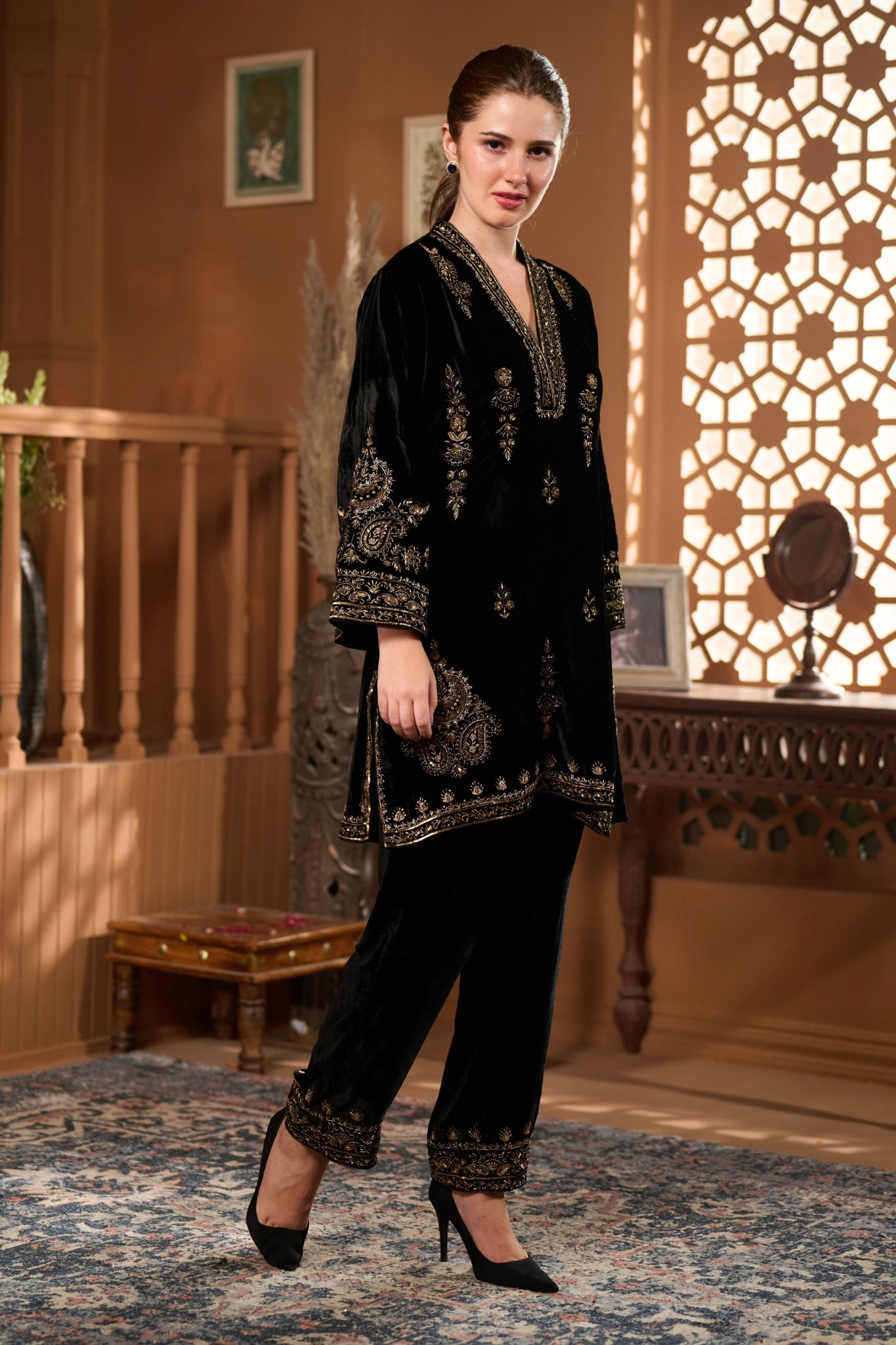 Taroob Velvet Chand Bagh Hand Embellished Kurta Set