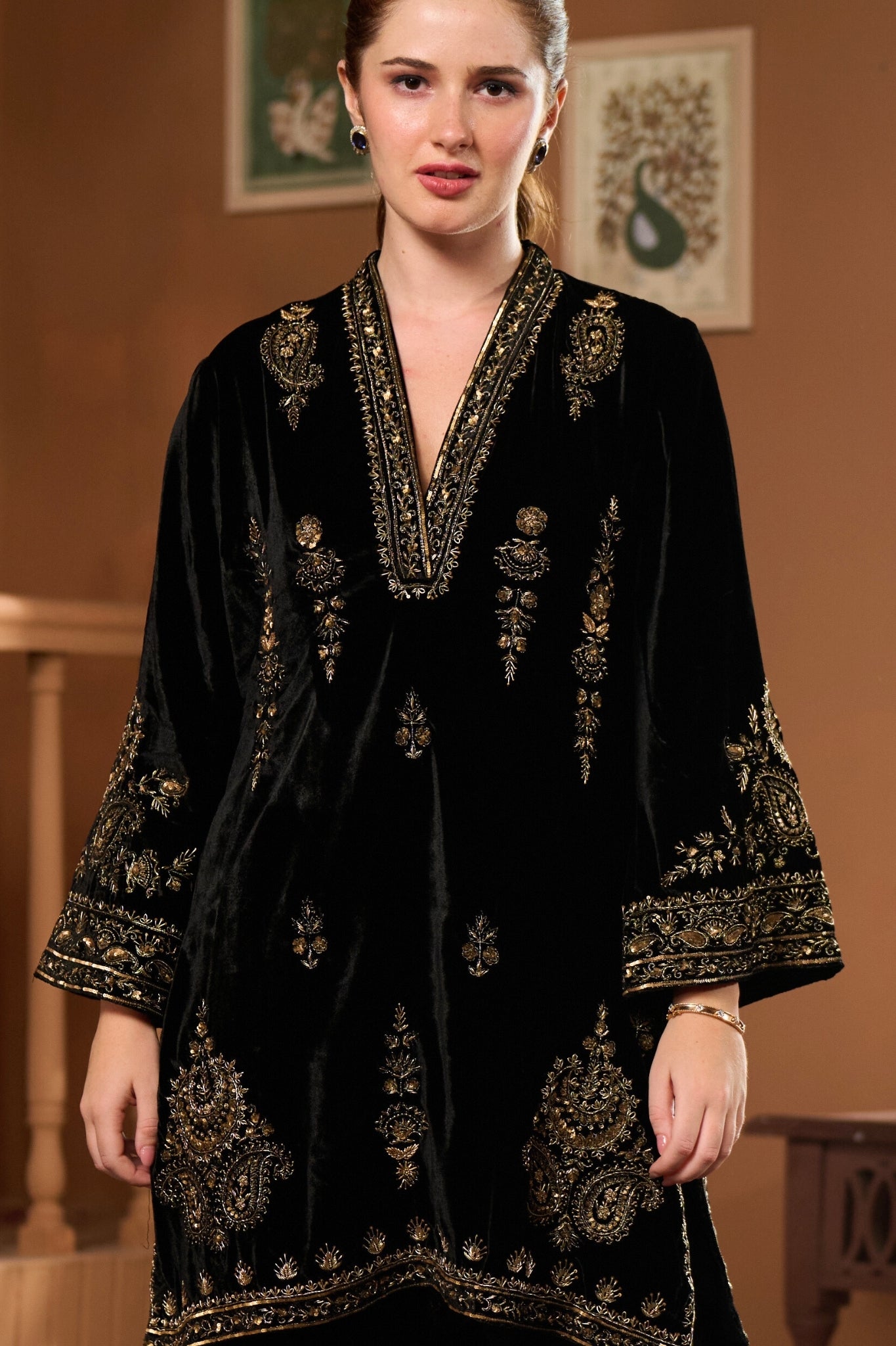 Taroob Velvet Chand Bagh Hand Embellished Kurta Set