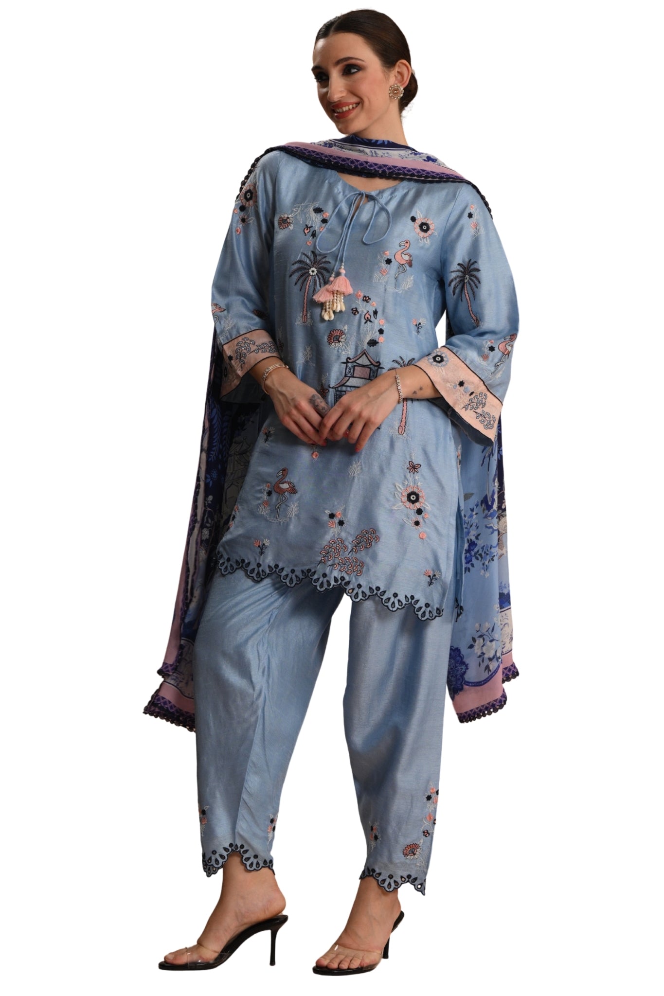 Neel Gulshan Embroidered Kurta Set Taroob