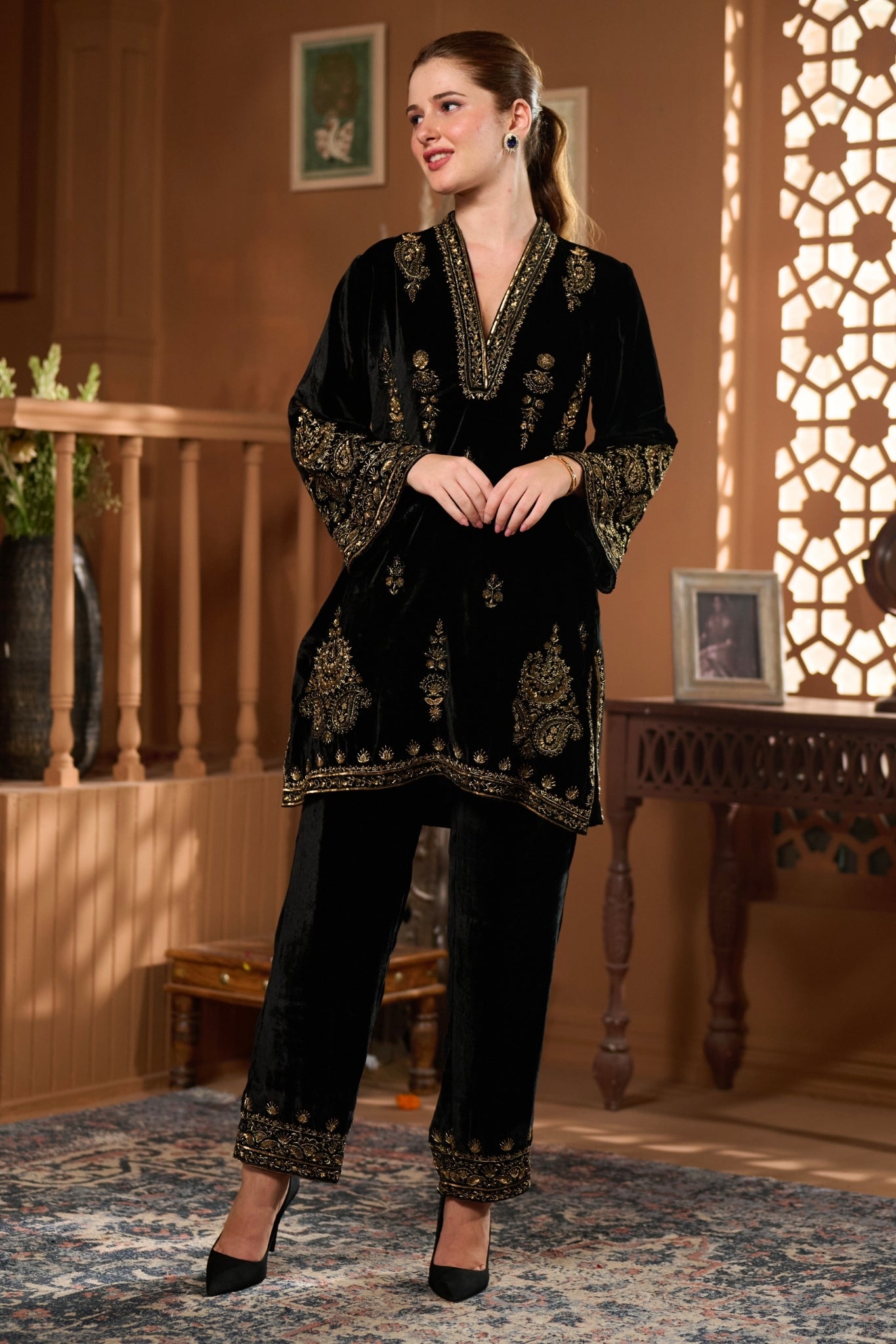 Taroob Velvet Chand Bagh Hand Embellished Kurta Set