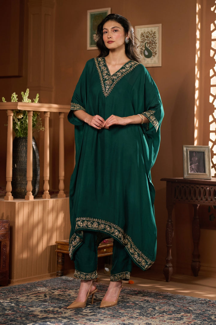 Taroob Hand Embellished Choga Set