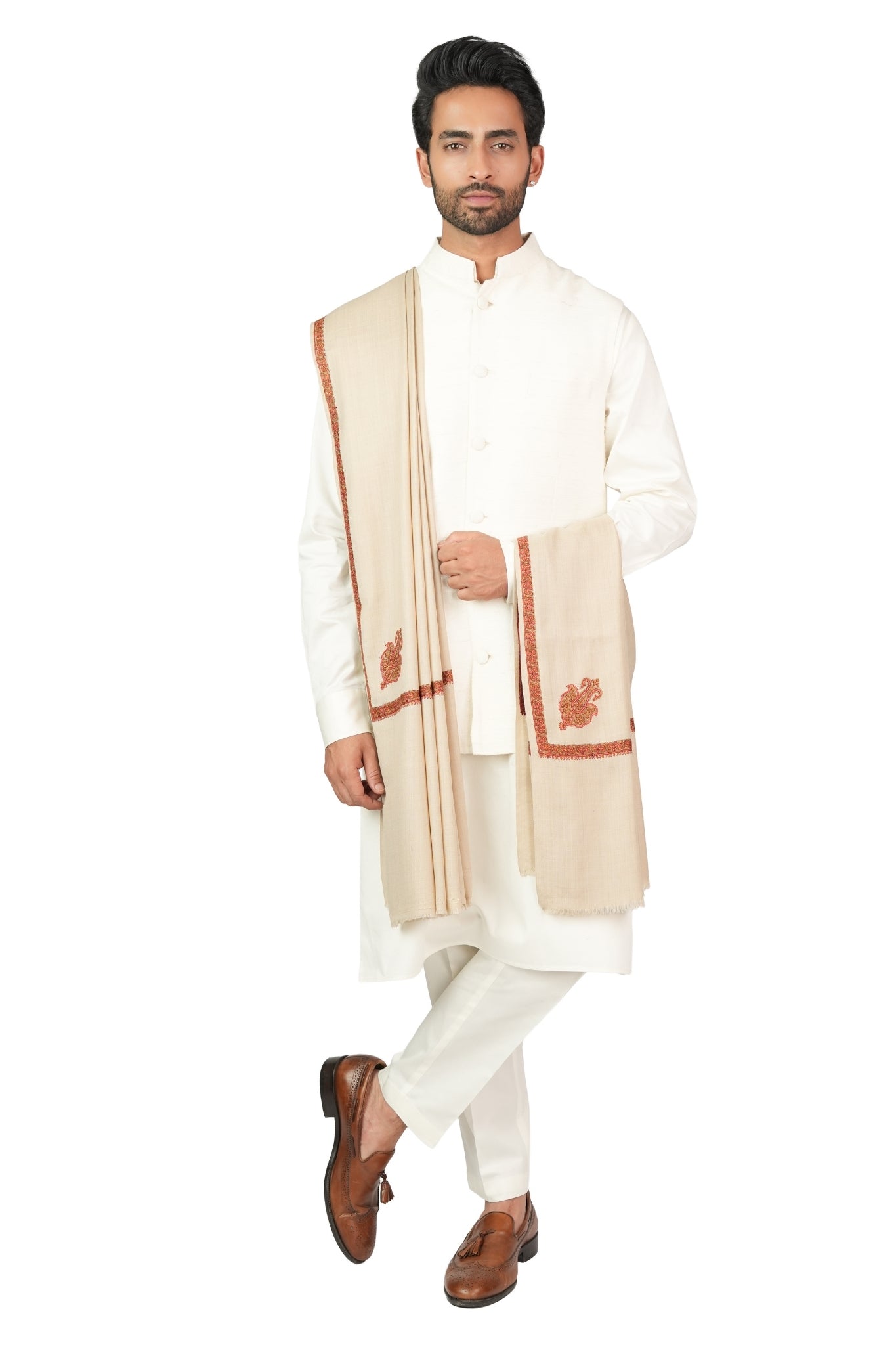 Taroob Embroidered Wool Dusala