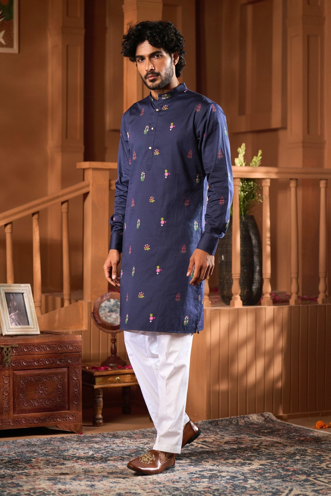 Taroob Kashmiri Motifs Printed Kurta Pajama Set