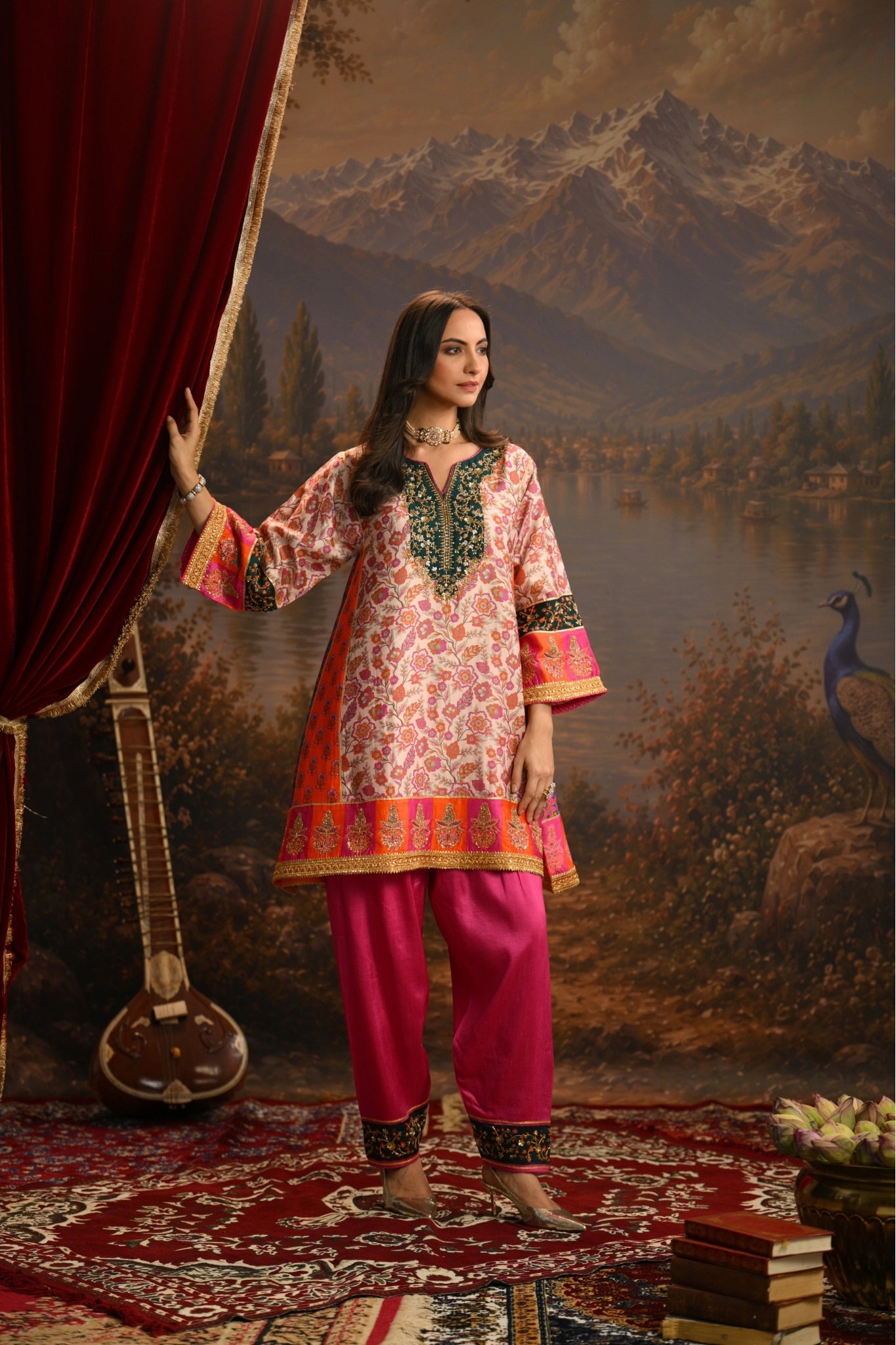 Pink Rangrez Bagh Embroidered Kurta Set Taroob
