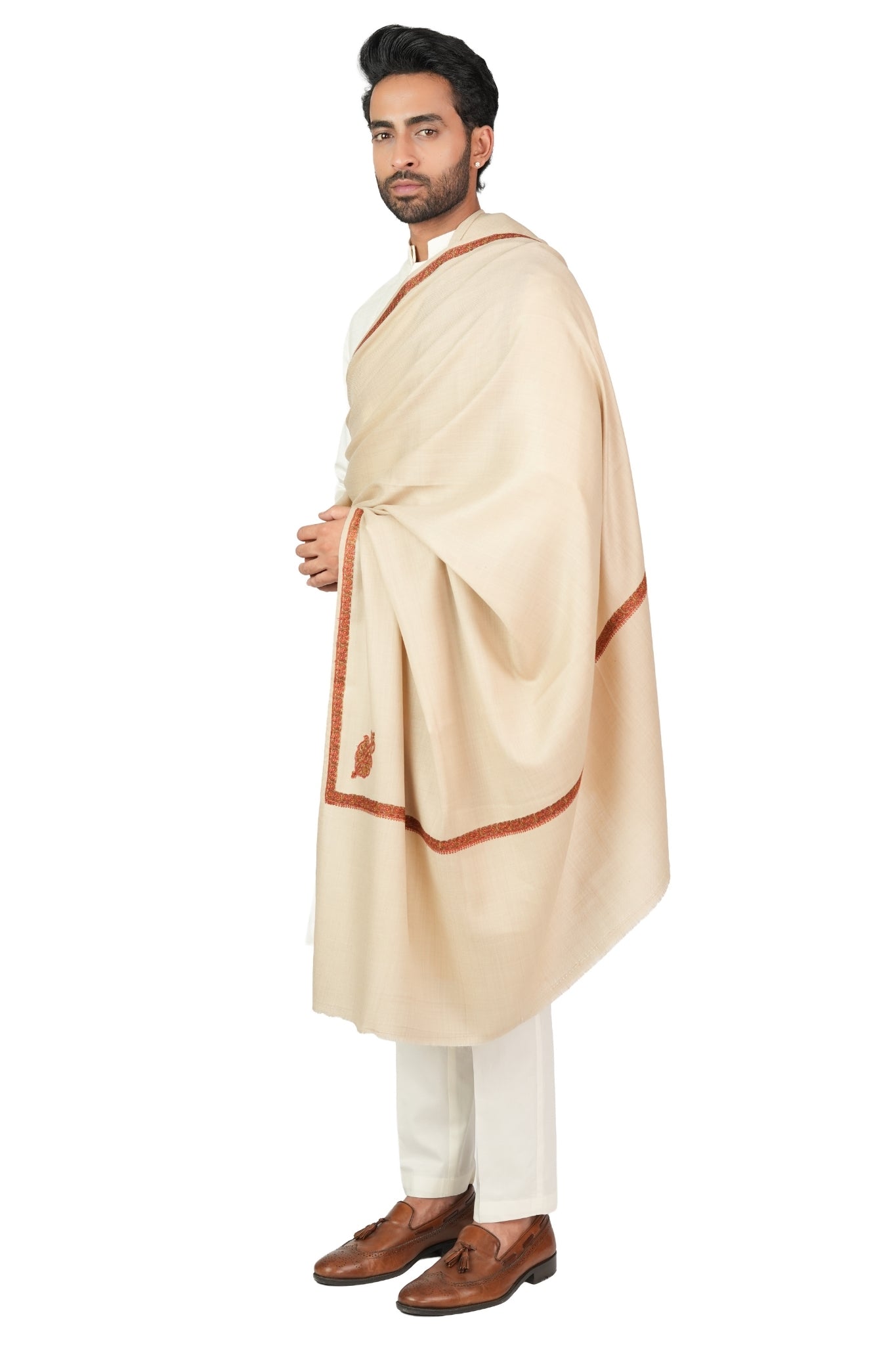 Taroob Embroidered Wool Dusala