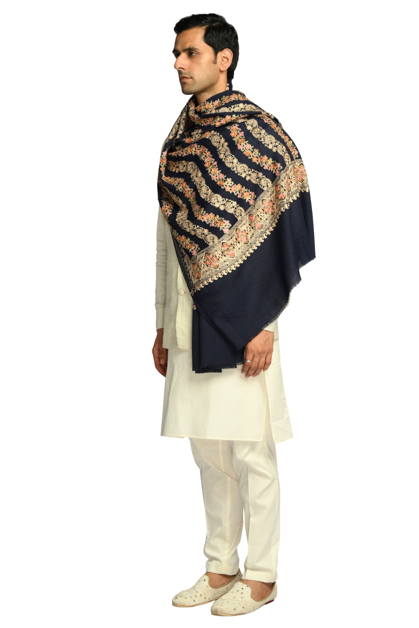Taroob Parallel Petals Embroidered Stole