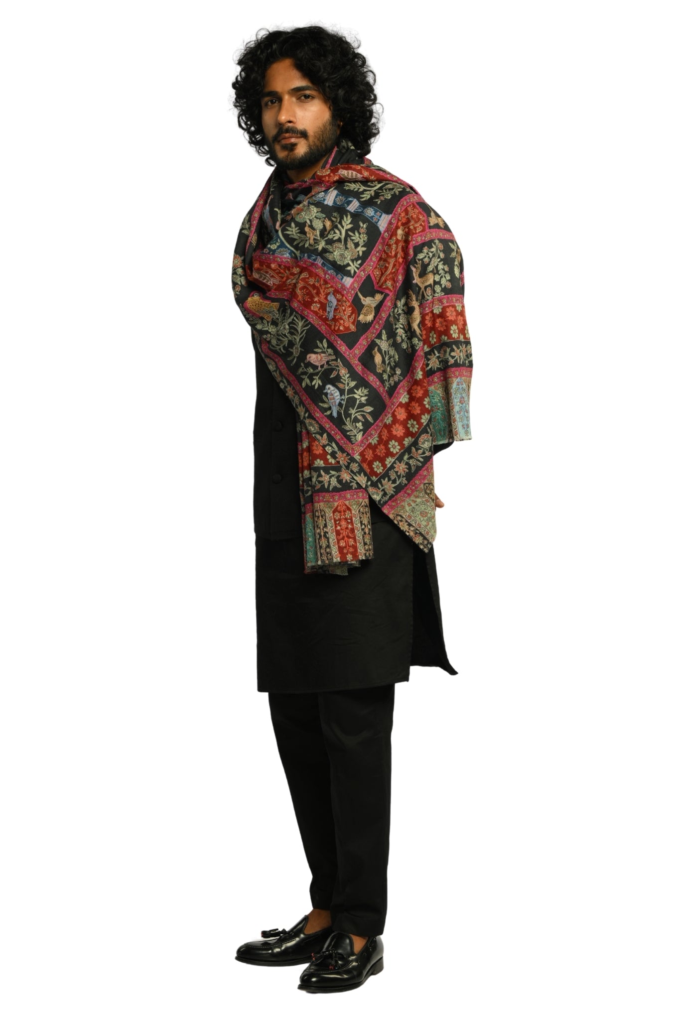 Taroob Palace Embroidered Kalamkari Stole
