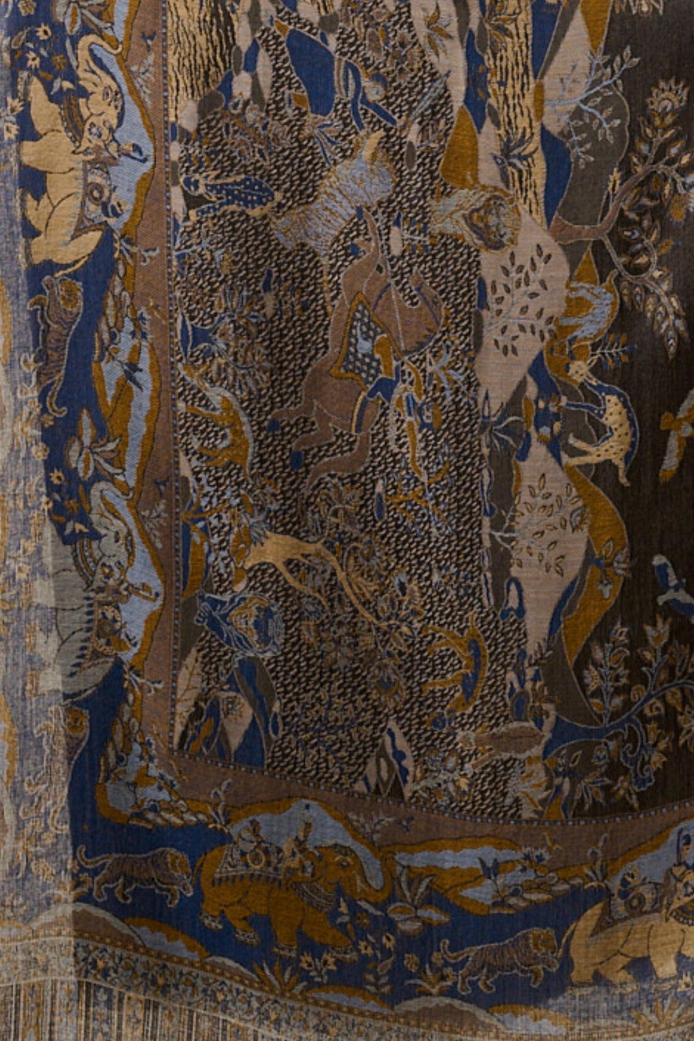 Taroob Royal Shikar-dar Silk Jamawar Stole