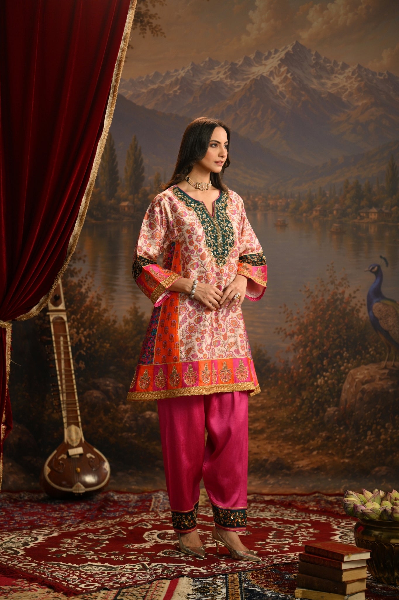 Pink Rangrez Bagh Embroidered Kurta Set Taroob