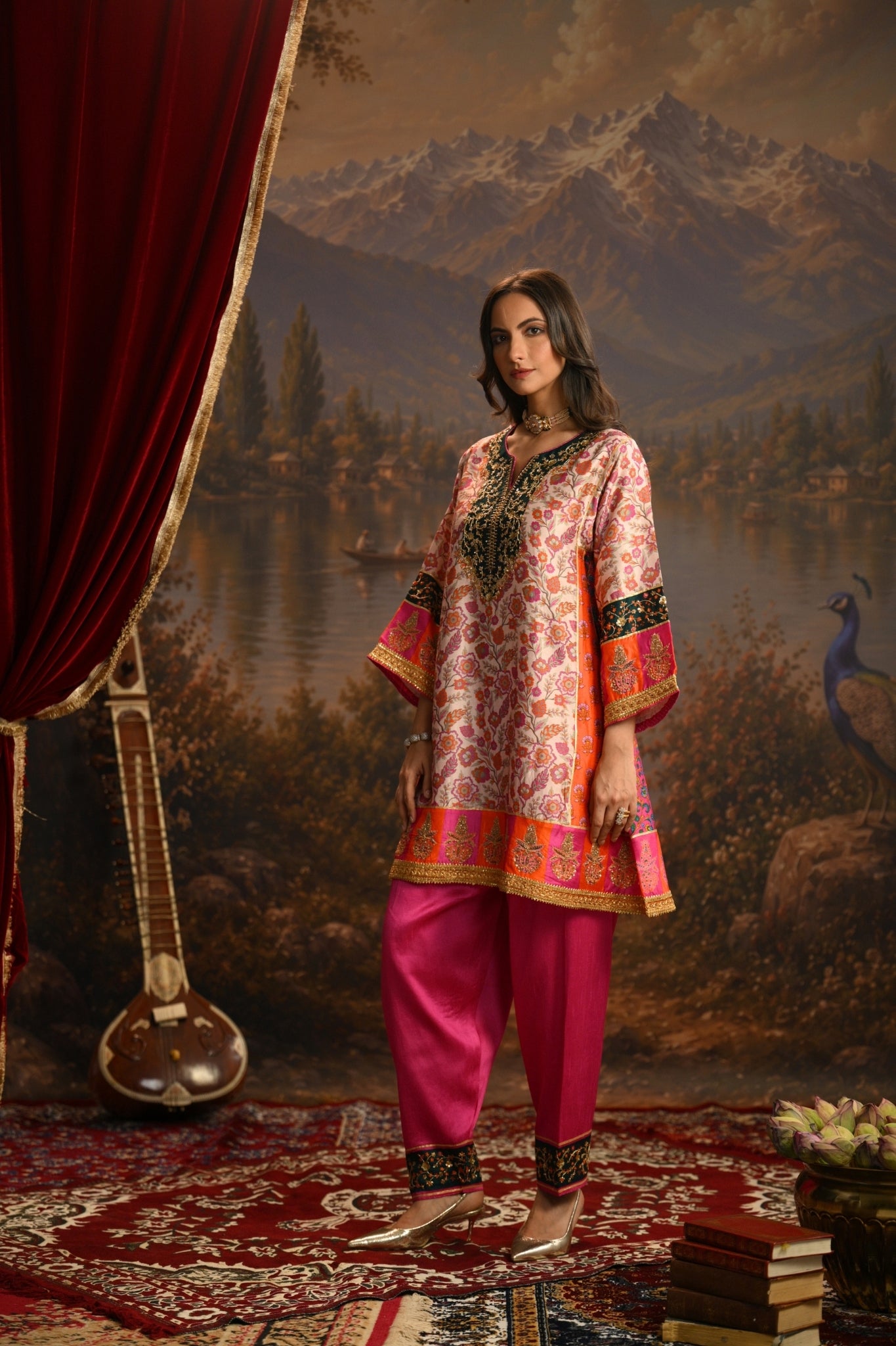 Pink Rangrez Bagh Embroidered Kurta Set Taroob