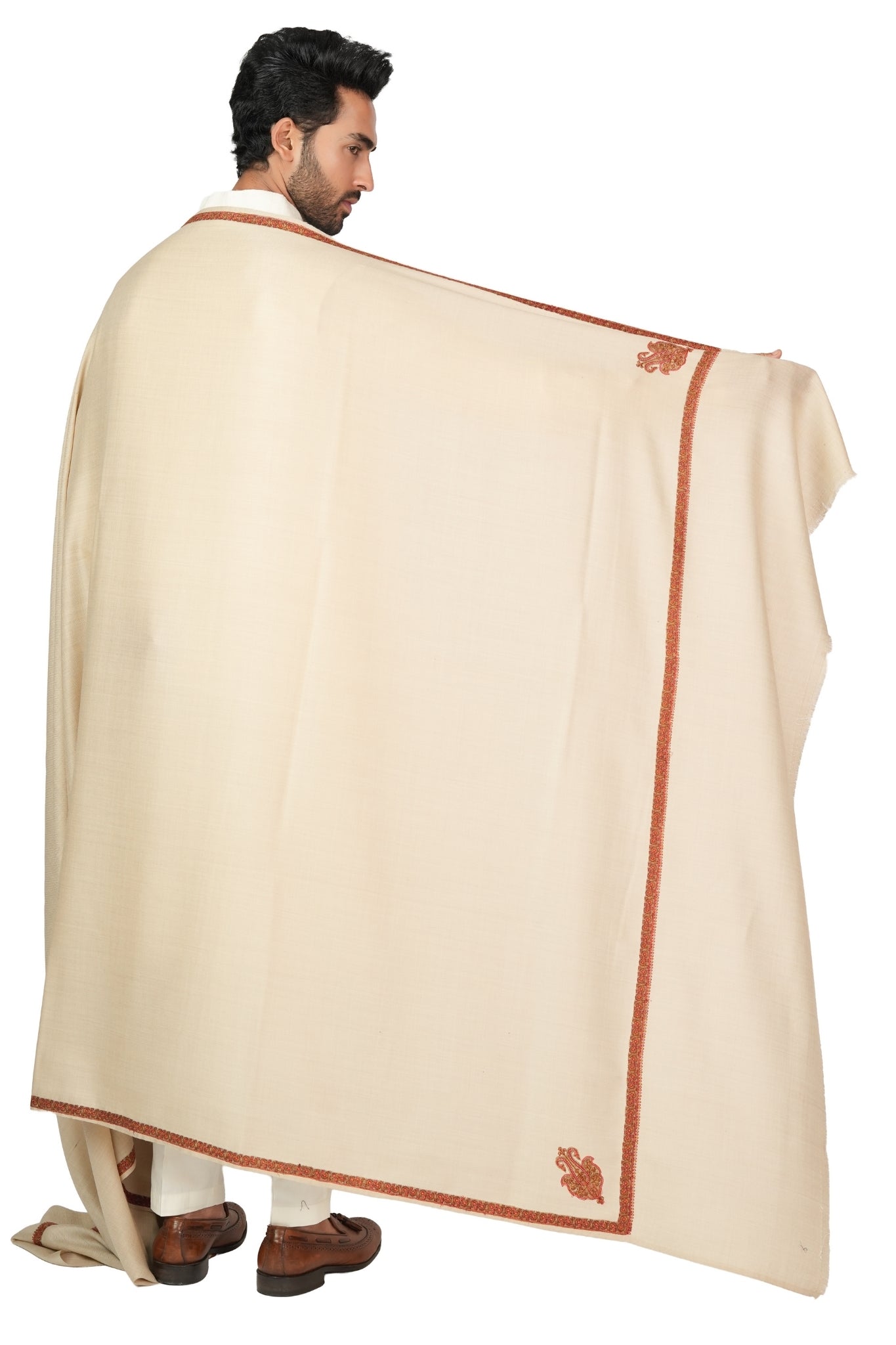 Taroob Embroidered Wool Dusala