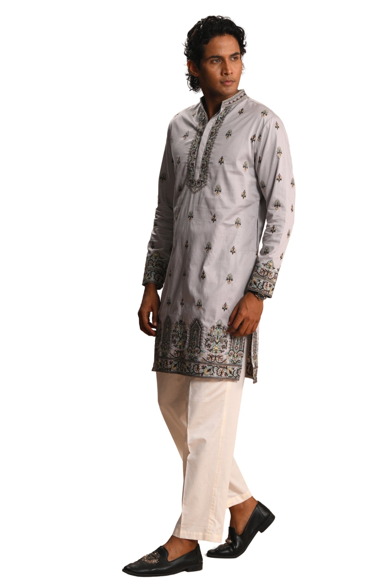Grey Classic Sozni Emrboidered Kurta Pajama Set