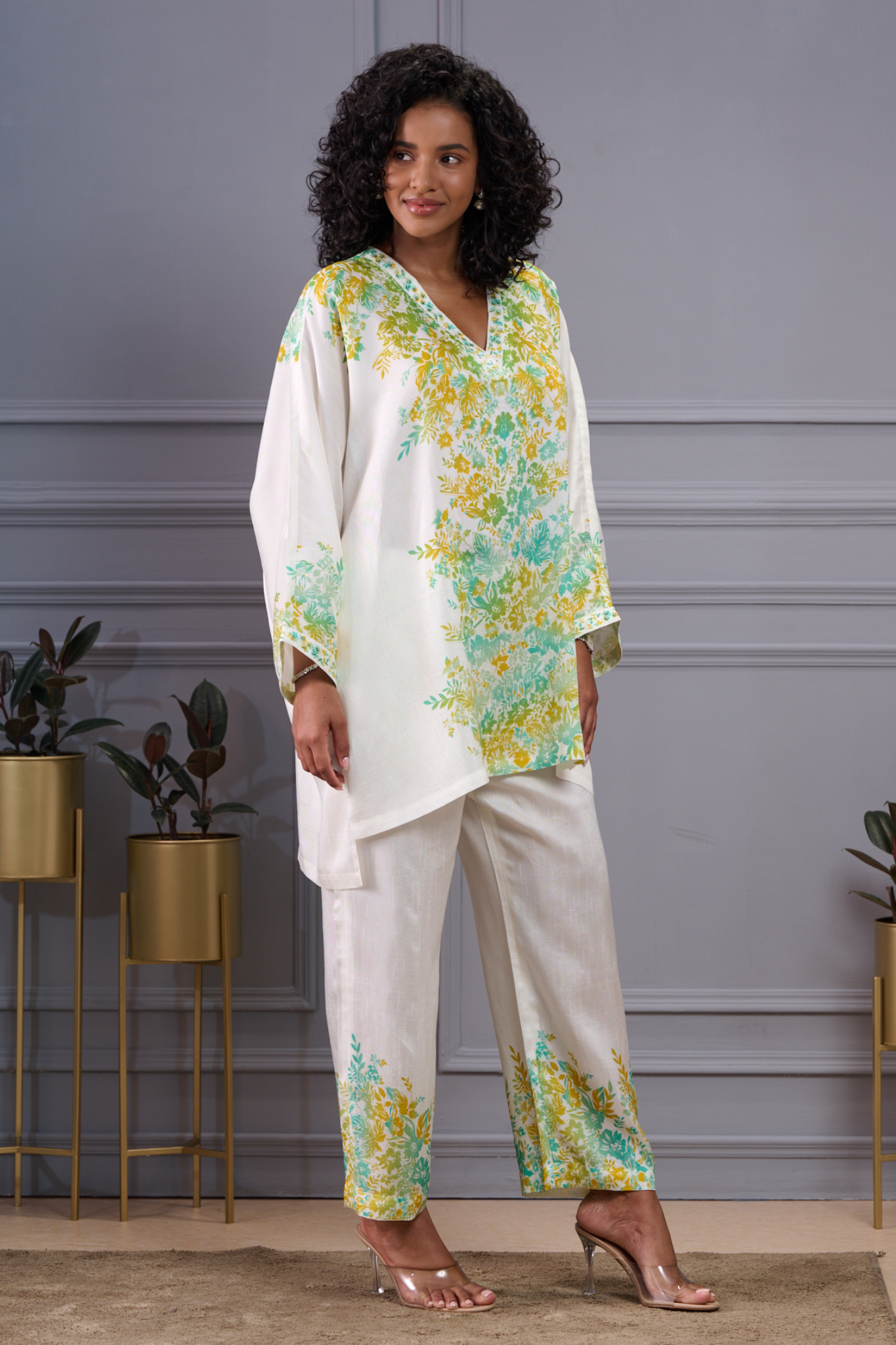 Silk Linen Floral Kaftan Co-ord Set with Embroidered Highlights – Women's Coords & Shirts – Alternate view | Taroob