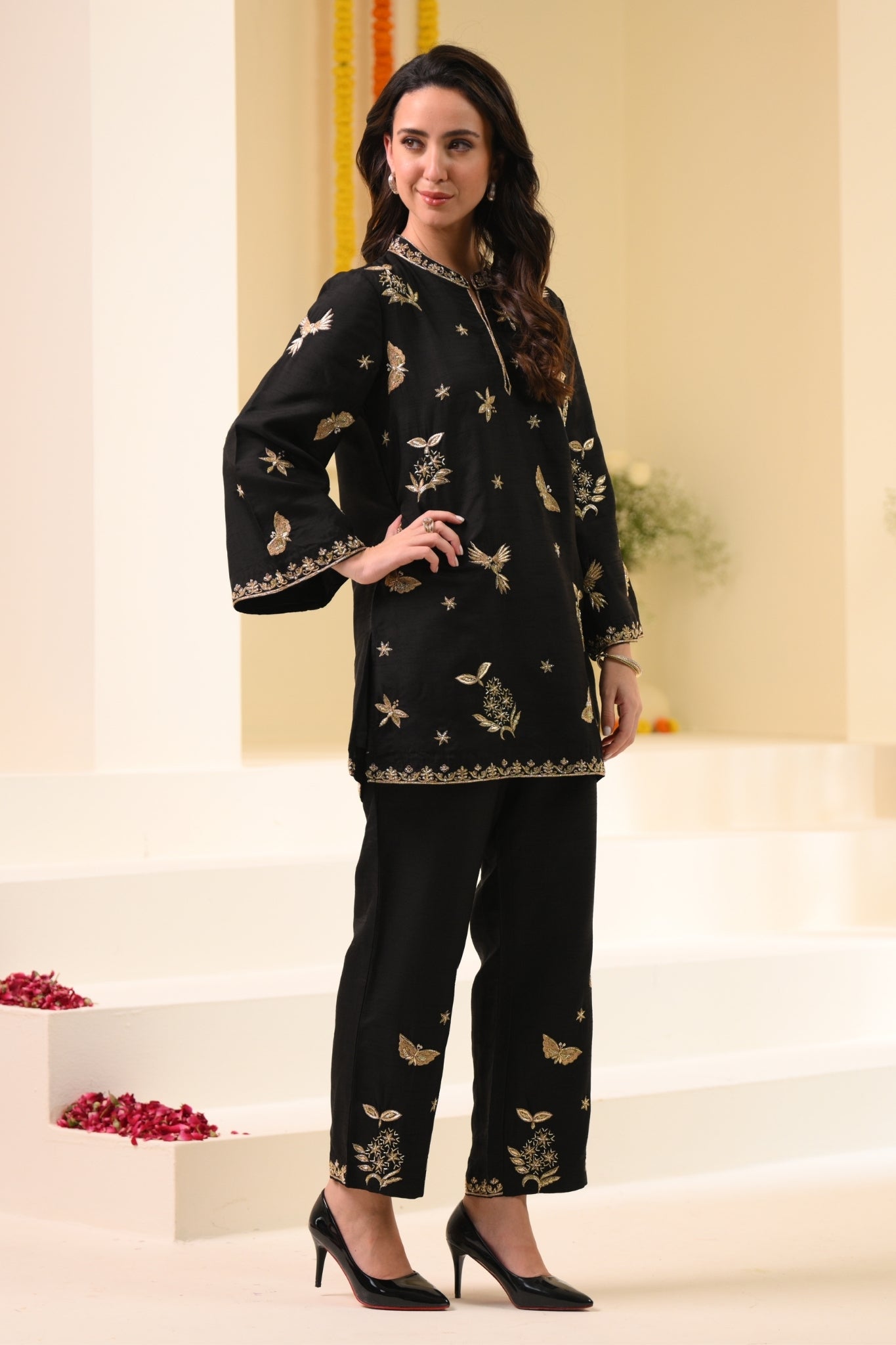 Taroob Flowers & Bugs Hand Embroidered Kurta Set