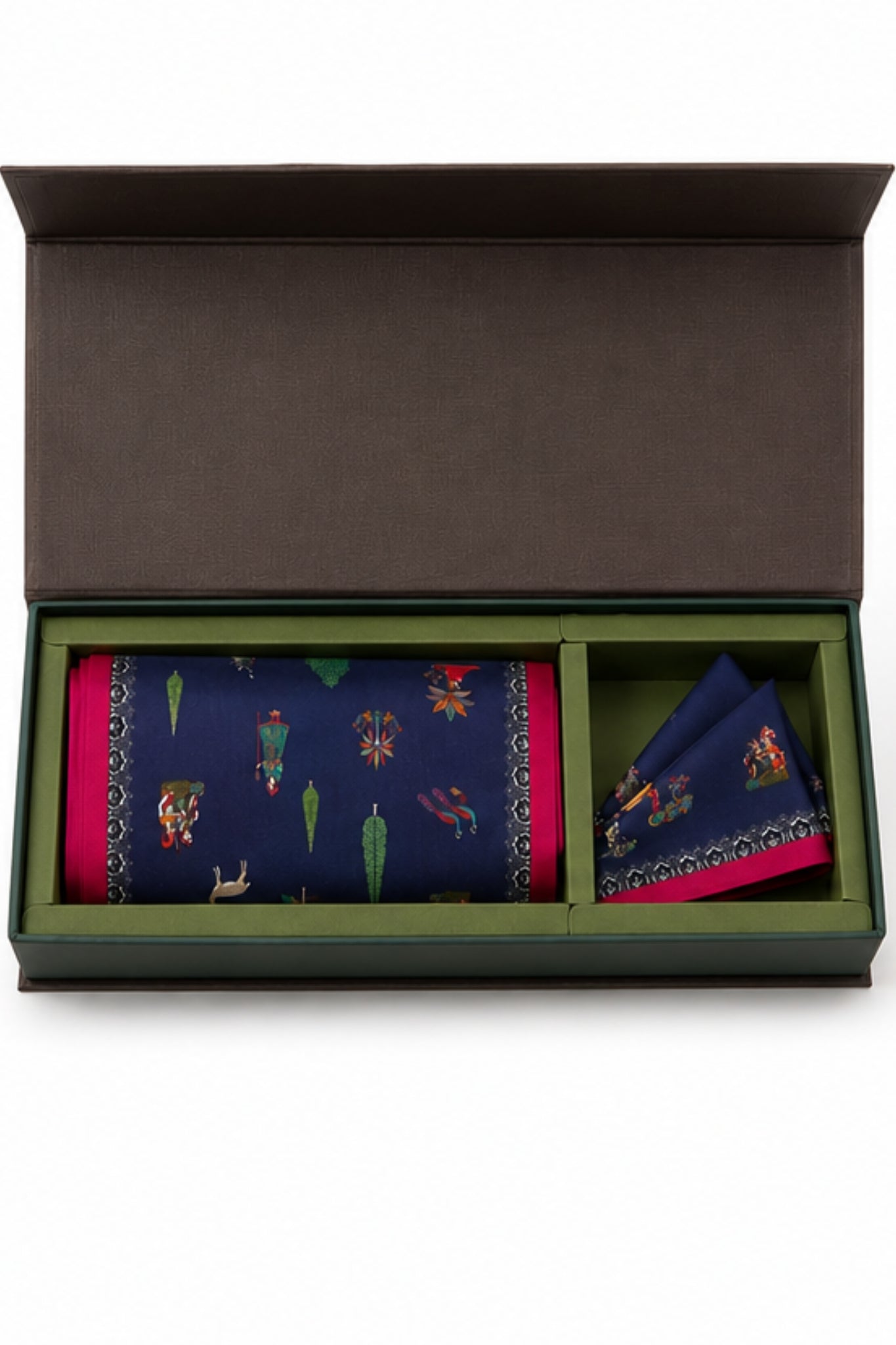 Taroob Gift Set of Pocket Square & Cravat