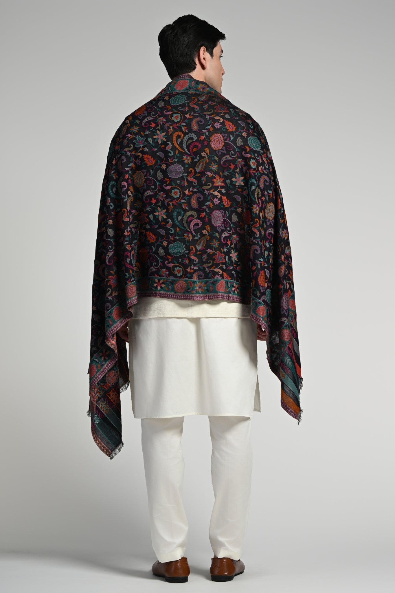 Taroob Gulab-kar Silk Kashmiri Kaani Stole