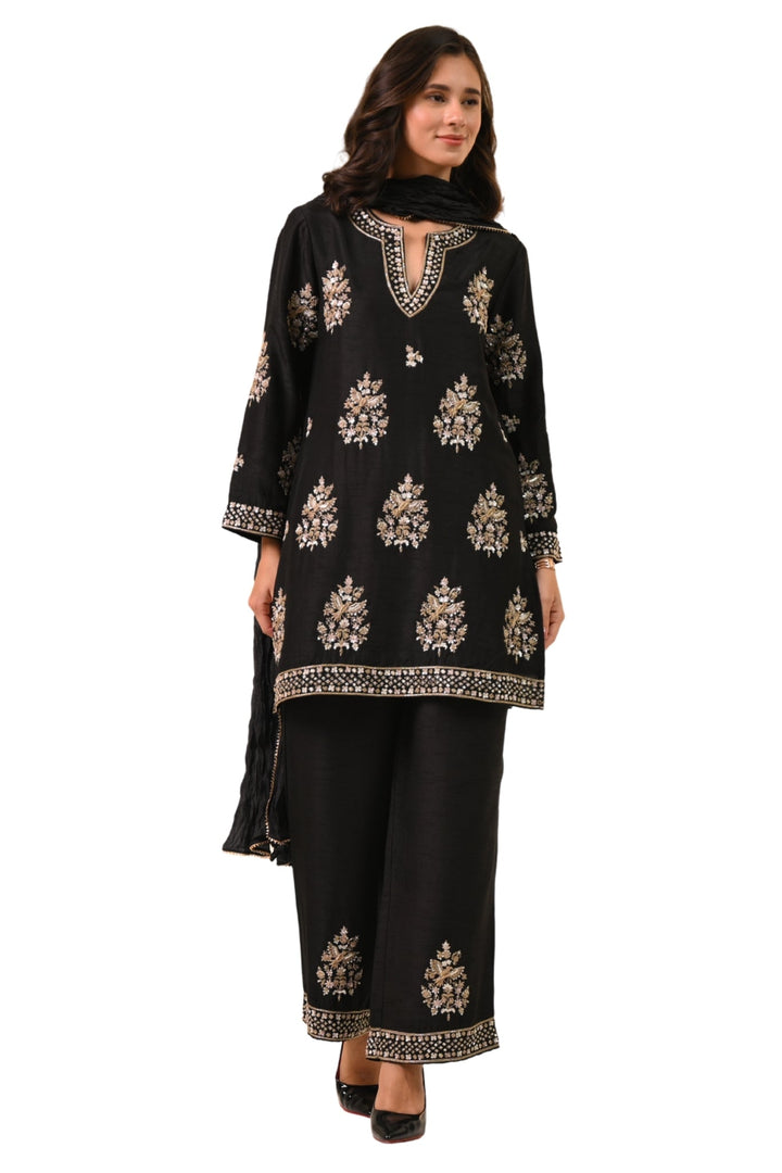 Taroob Royal Zarodzi Hand Embellished Kurta Set
