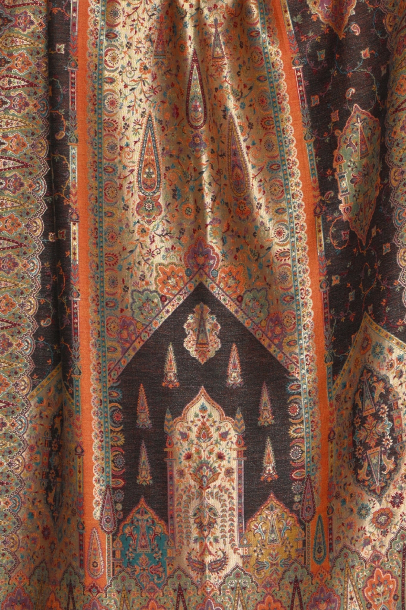Taroob Shahi Resham Kashmiri Shawl