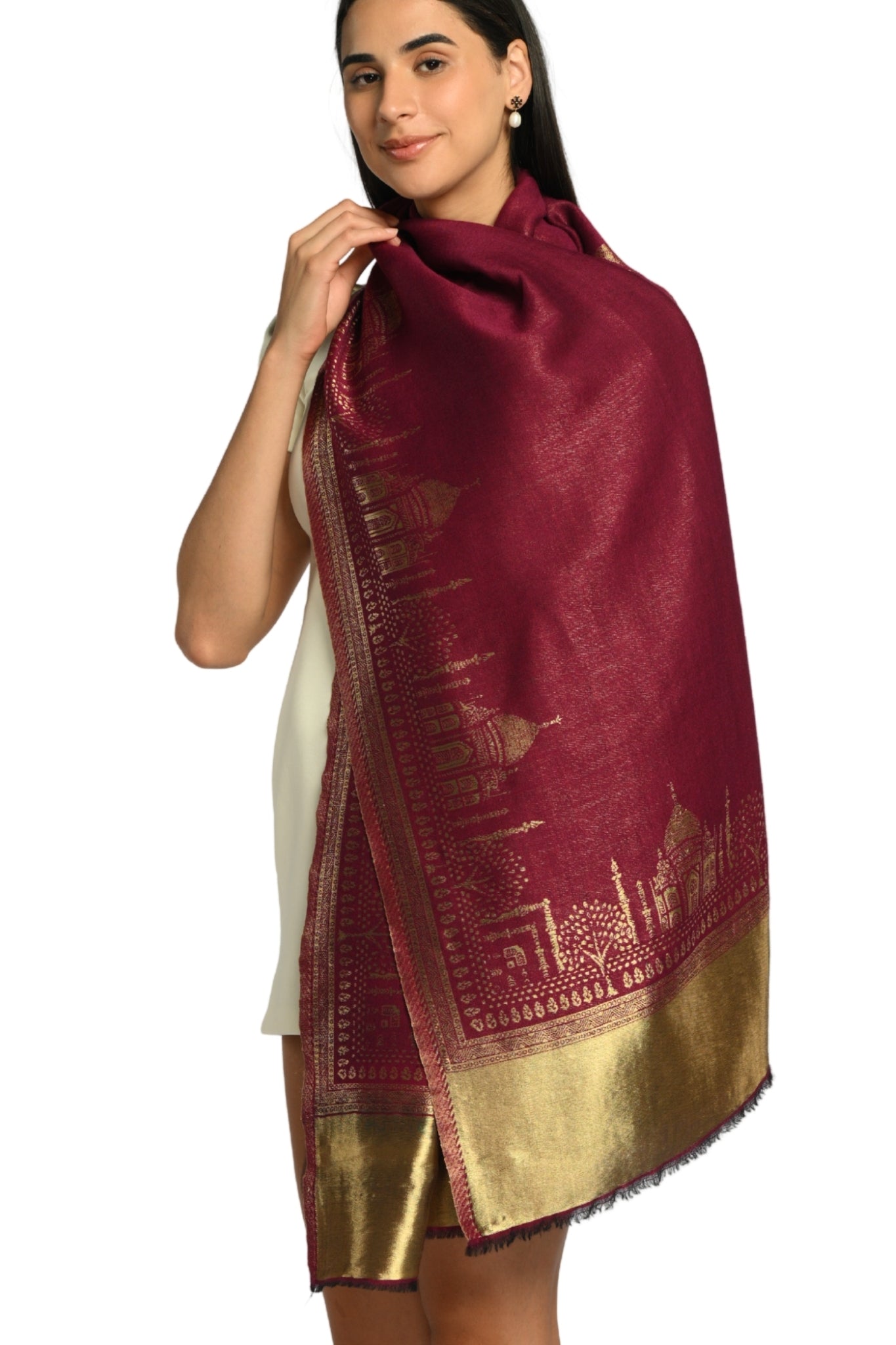 Taroob Taj Noor Resham Stole