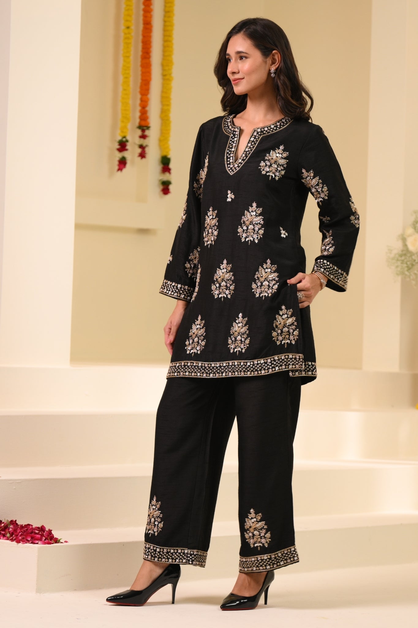 Taroob Royal Zardozi Hand Embellished Kurta Set