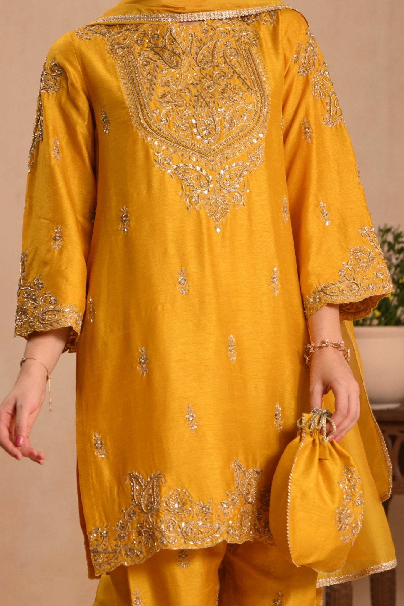 Women's Mustard Zarqash Hand Embroidered Kurta Set Taroob