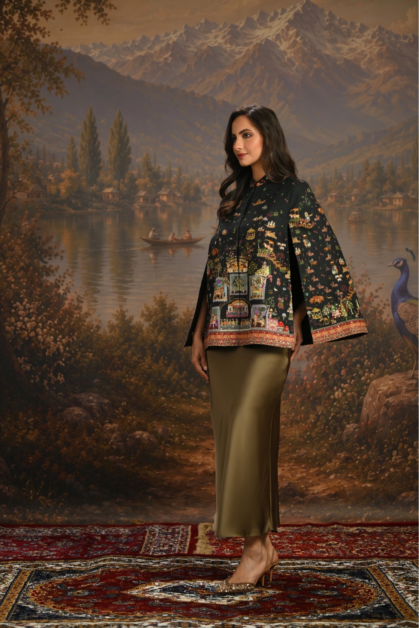 Black Mughal  Emblesshied Cape