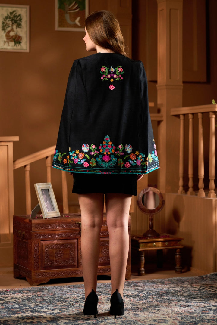 Taroob Dancing Feathers Kalamkari Cape