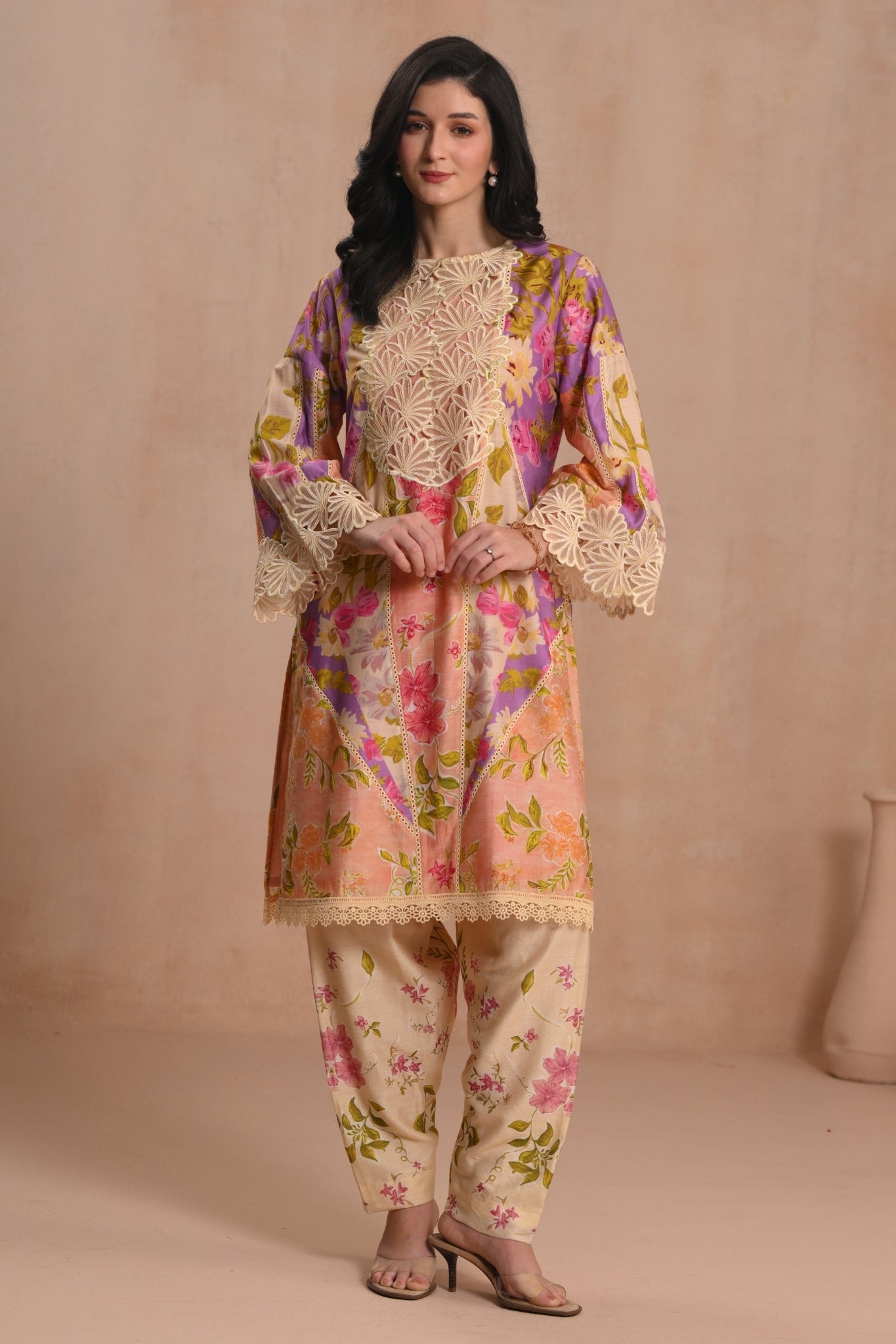 Pink Gulbahaar Kurta Set Taroob