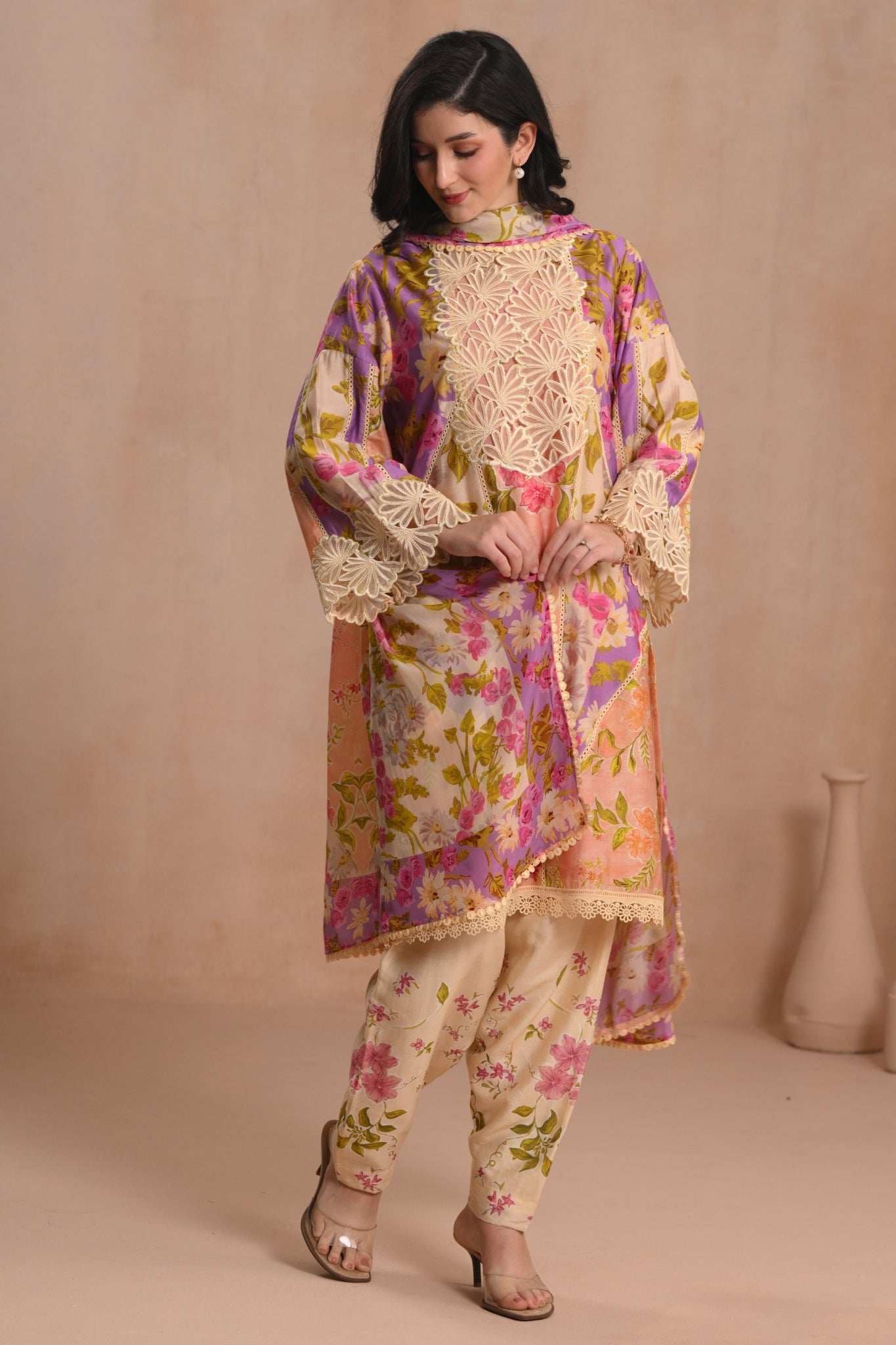 Pink Gulbahaar Kurta Set Taroob