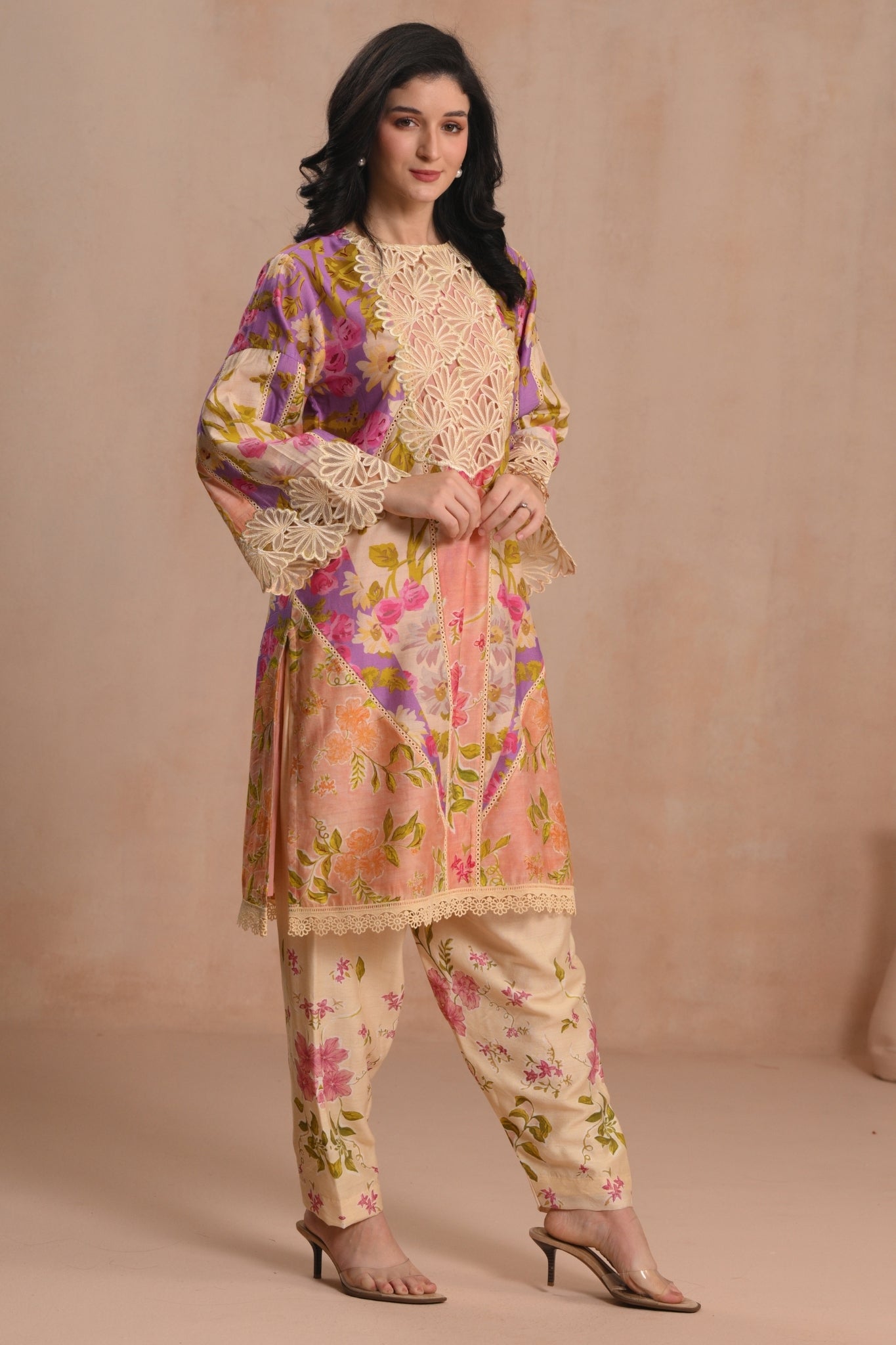 Pink Gulbahaar Kurta Set Taroob