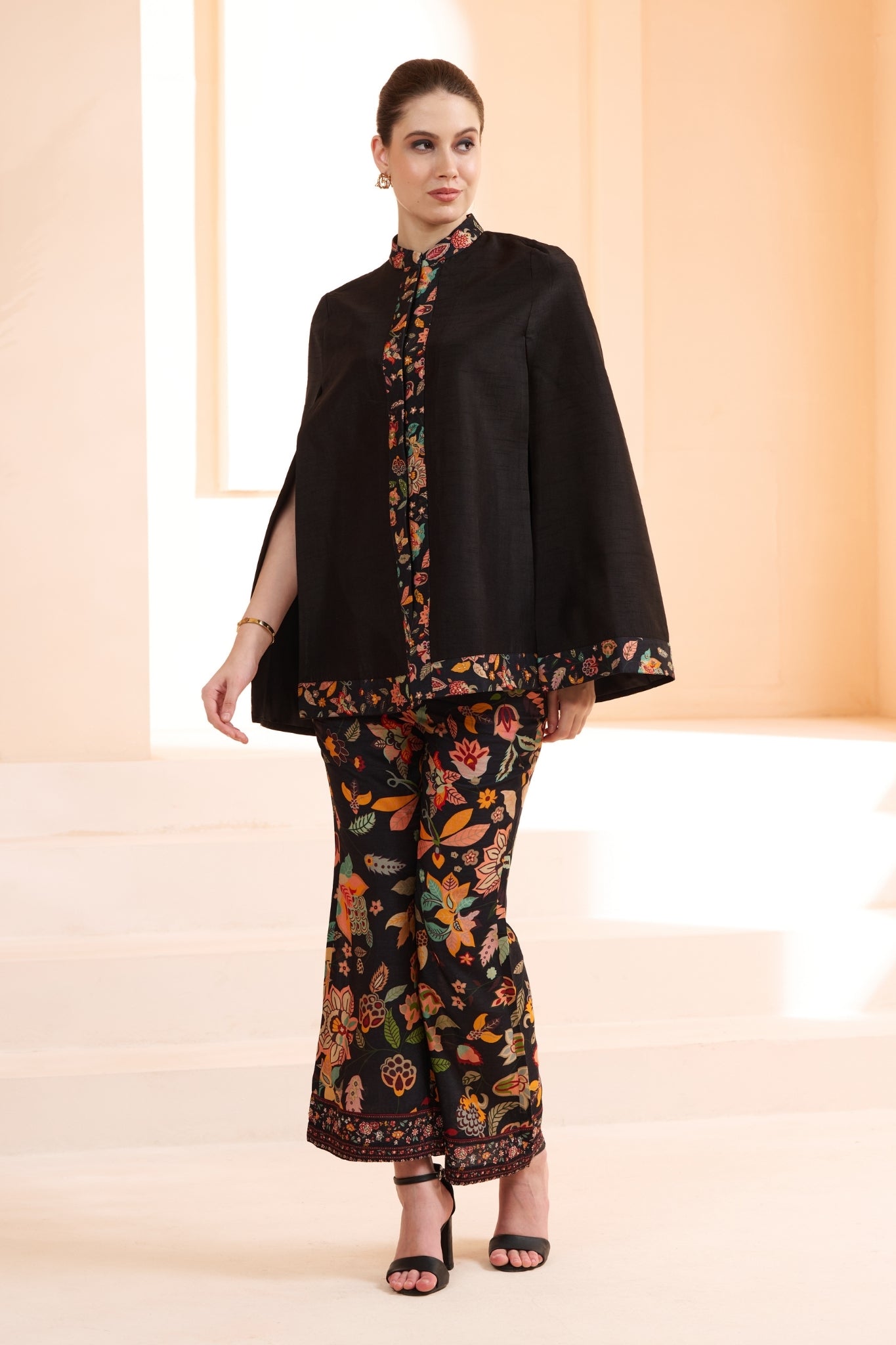 Taroob Floral Printed Co-ord Set with Embroidery Highlights