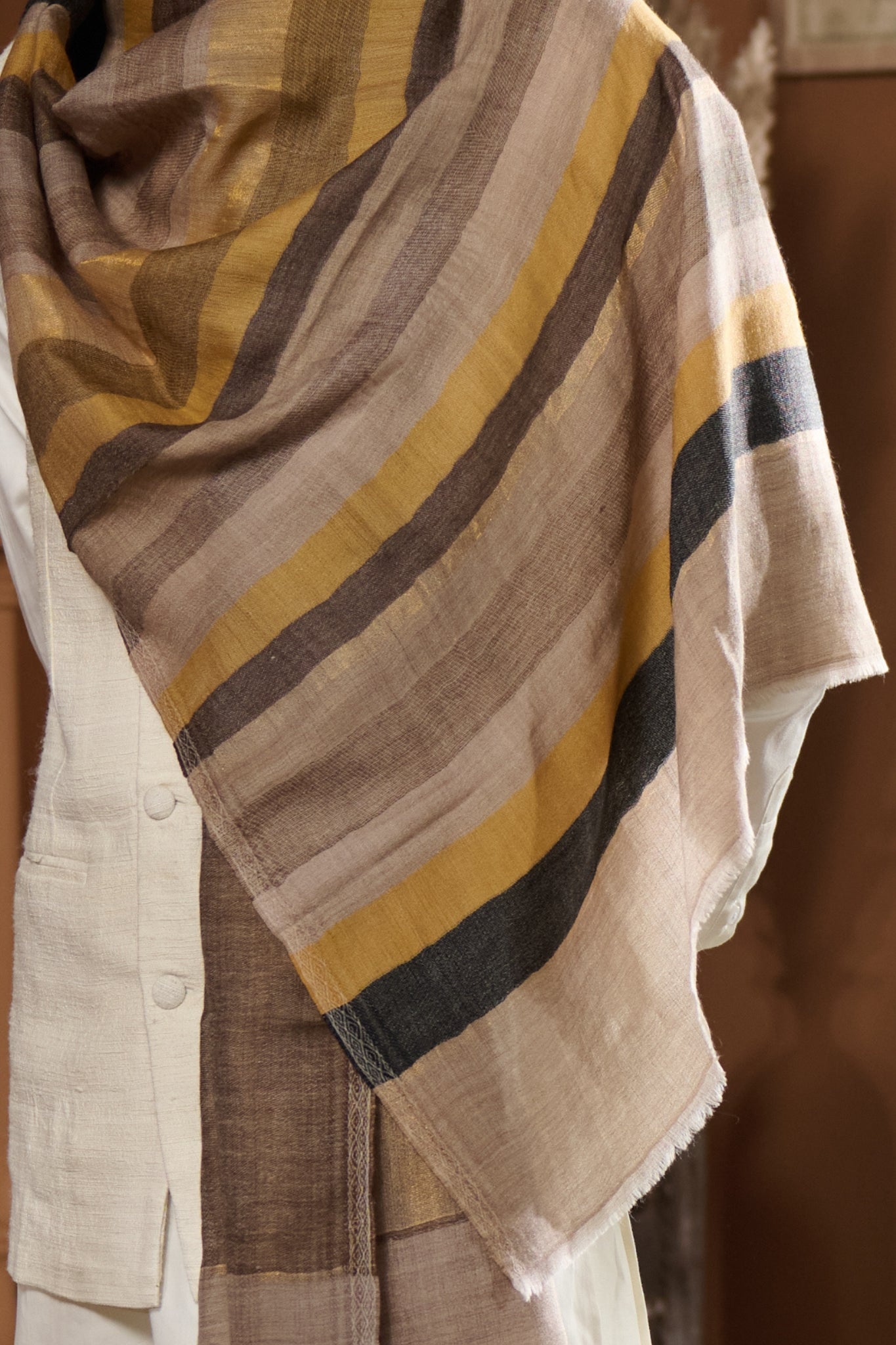 Taroob Gift Set of Unisex Bold Striper Wool Zari Stole for Him or Her