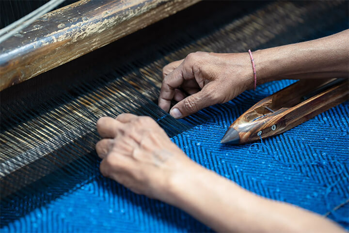 Hand woven fabrics at Taroob atelier