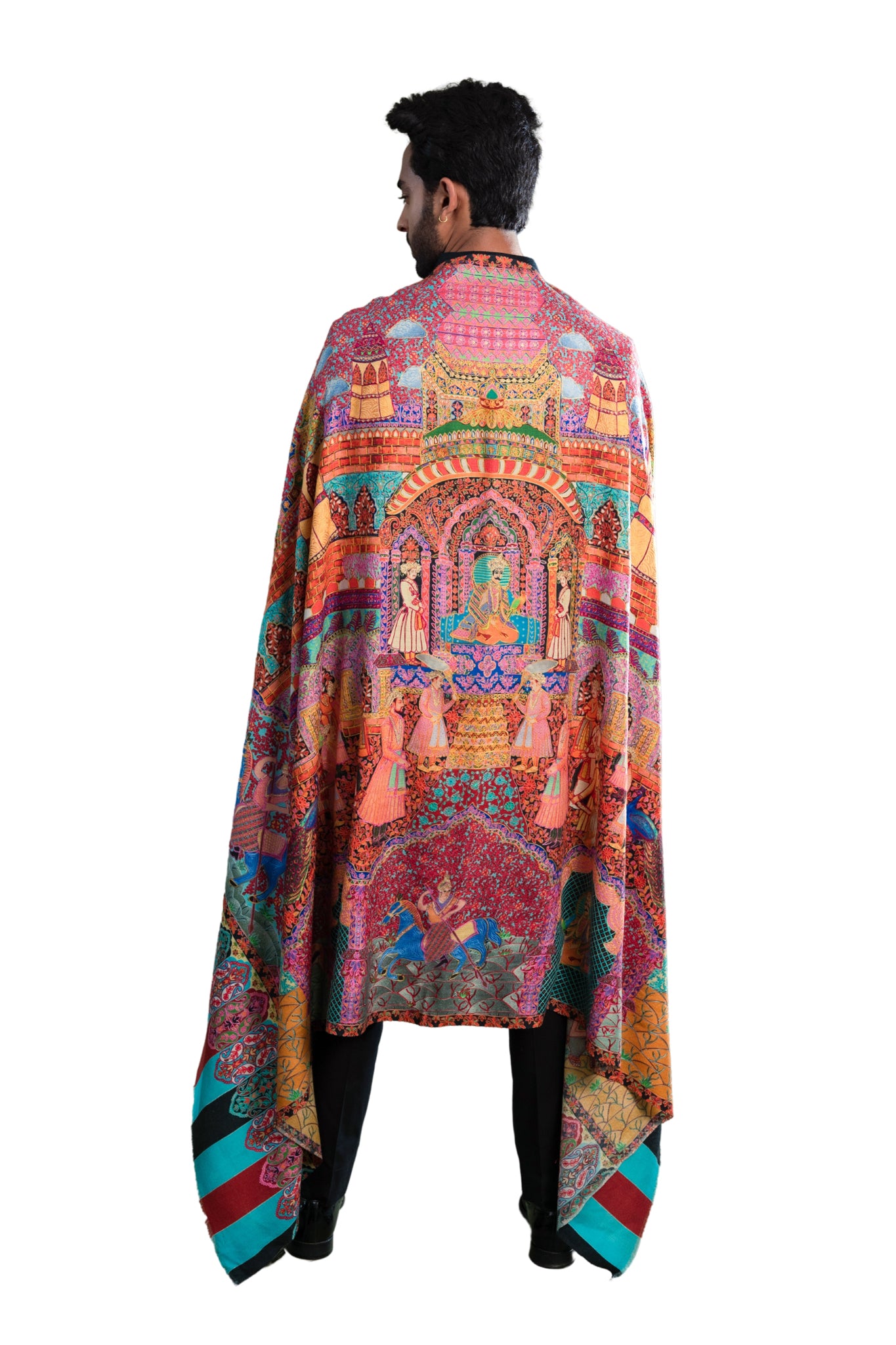 Multicolor Mughal Darbar Wool Silk Kalamkari Dusala, Men's Shawl – Detail view | Taroob